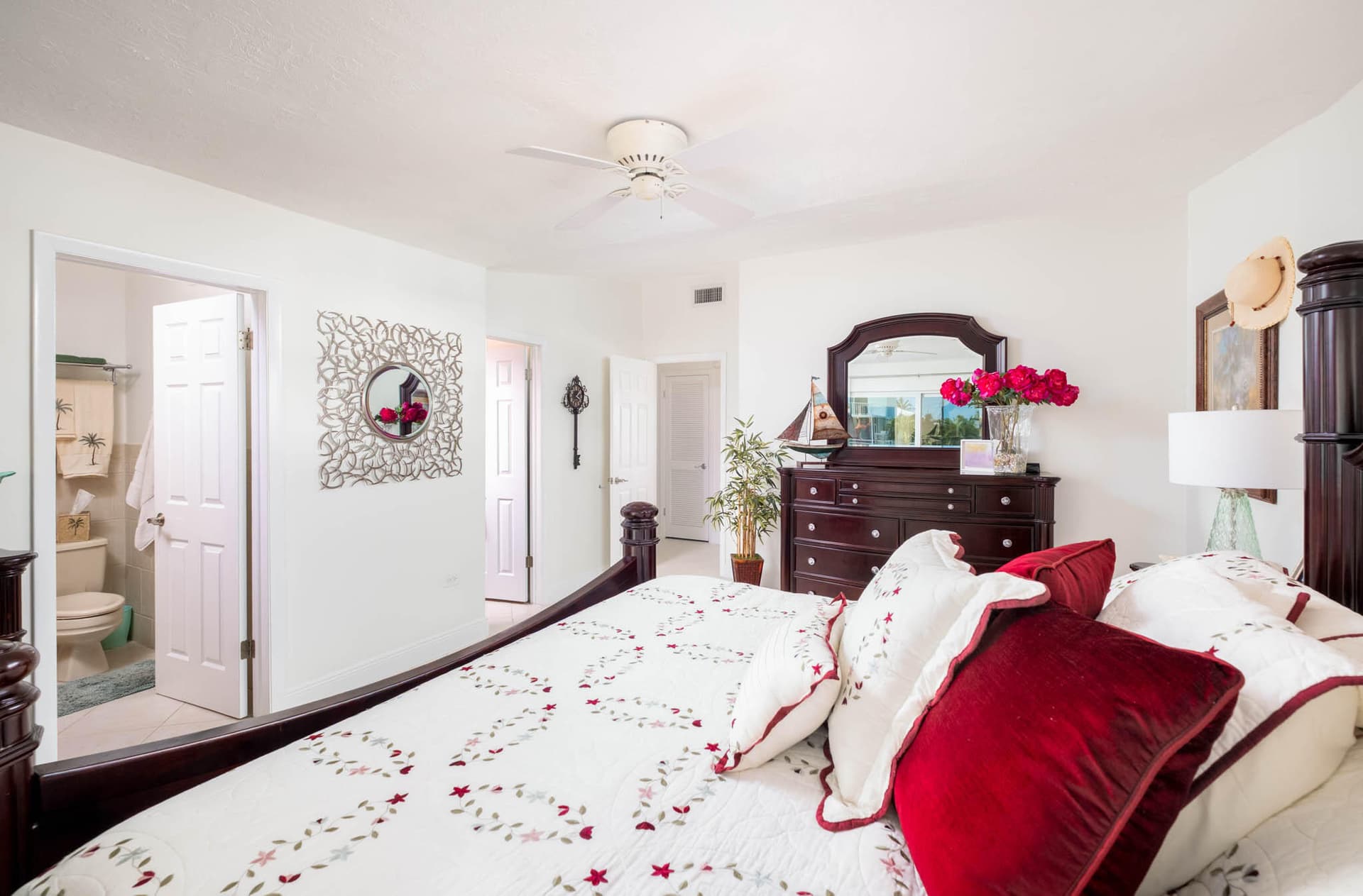 101 Madeira Court photo 15