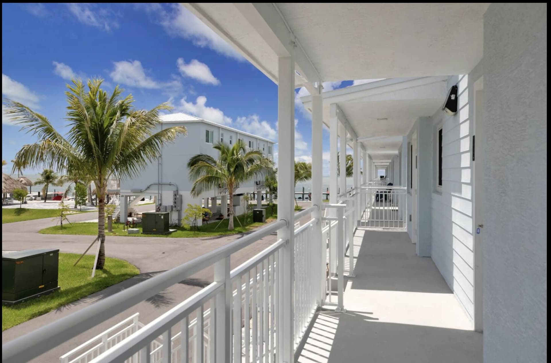 10877 Overseas Highway APT 112 photo 2