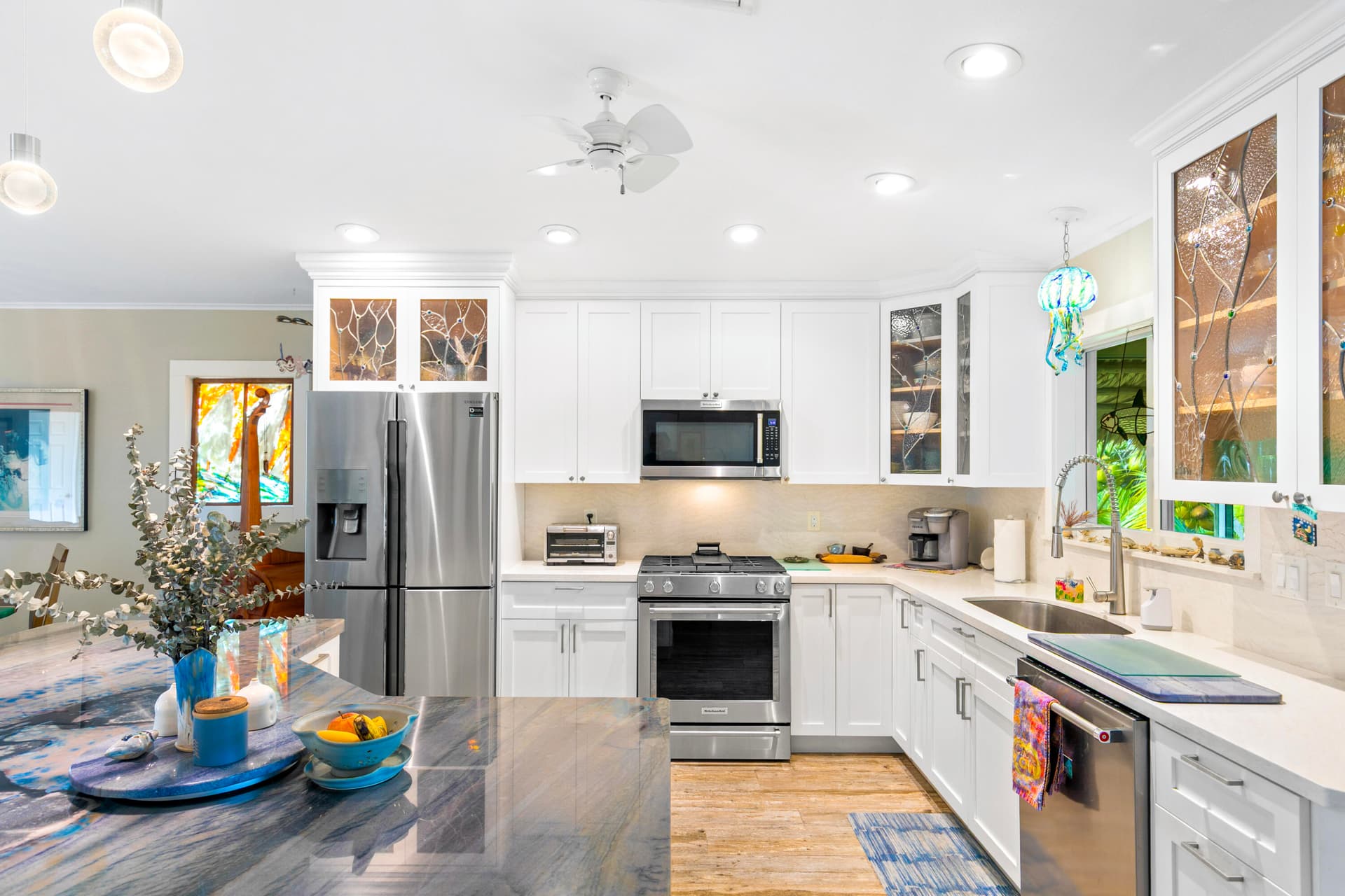 653 Indies Road photo 13