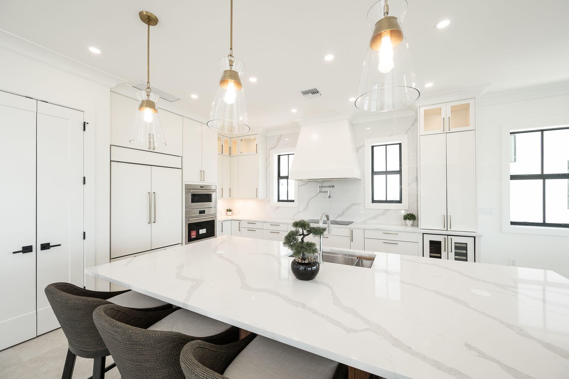 231 E Shore Drive 4 photo 17