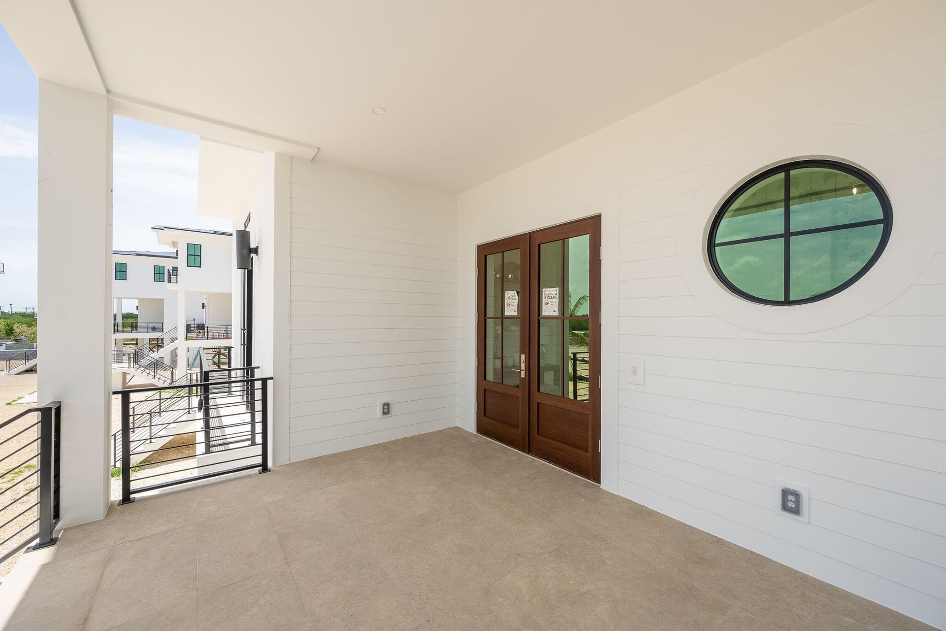 231 E Shore Drive 6 photo 3