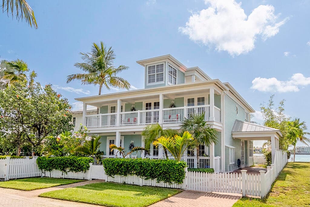 32 Sunset Key Drive photo 1