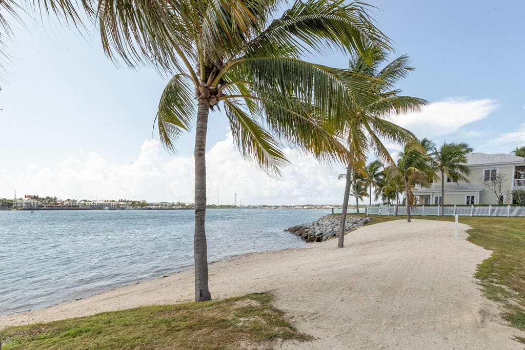 32 Sunset Key Drive photo 7