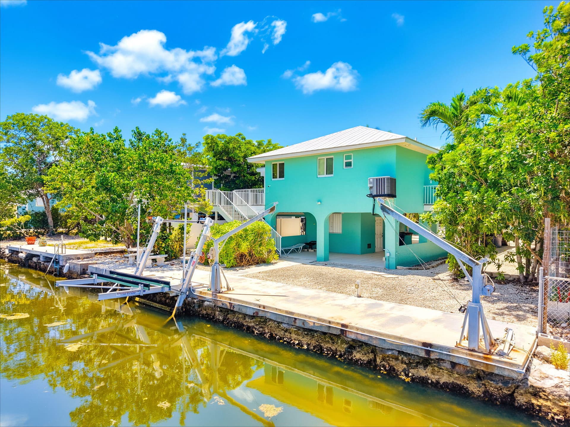 22811 Buccaneer Lane photo 3