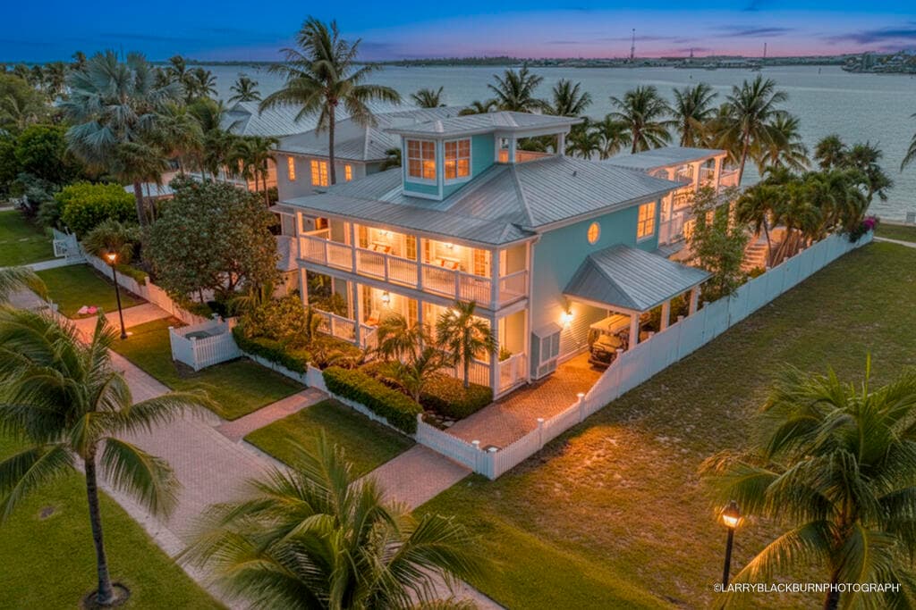 32 Sunset Key Drive photo 12