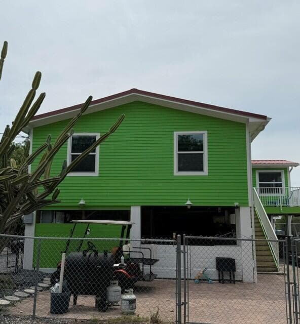 1821 Bittersweet Avenue photo 4