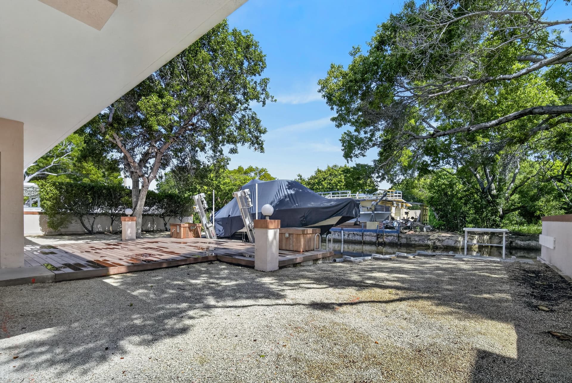 123 Peace Avenue photo 20