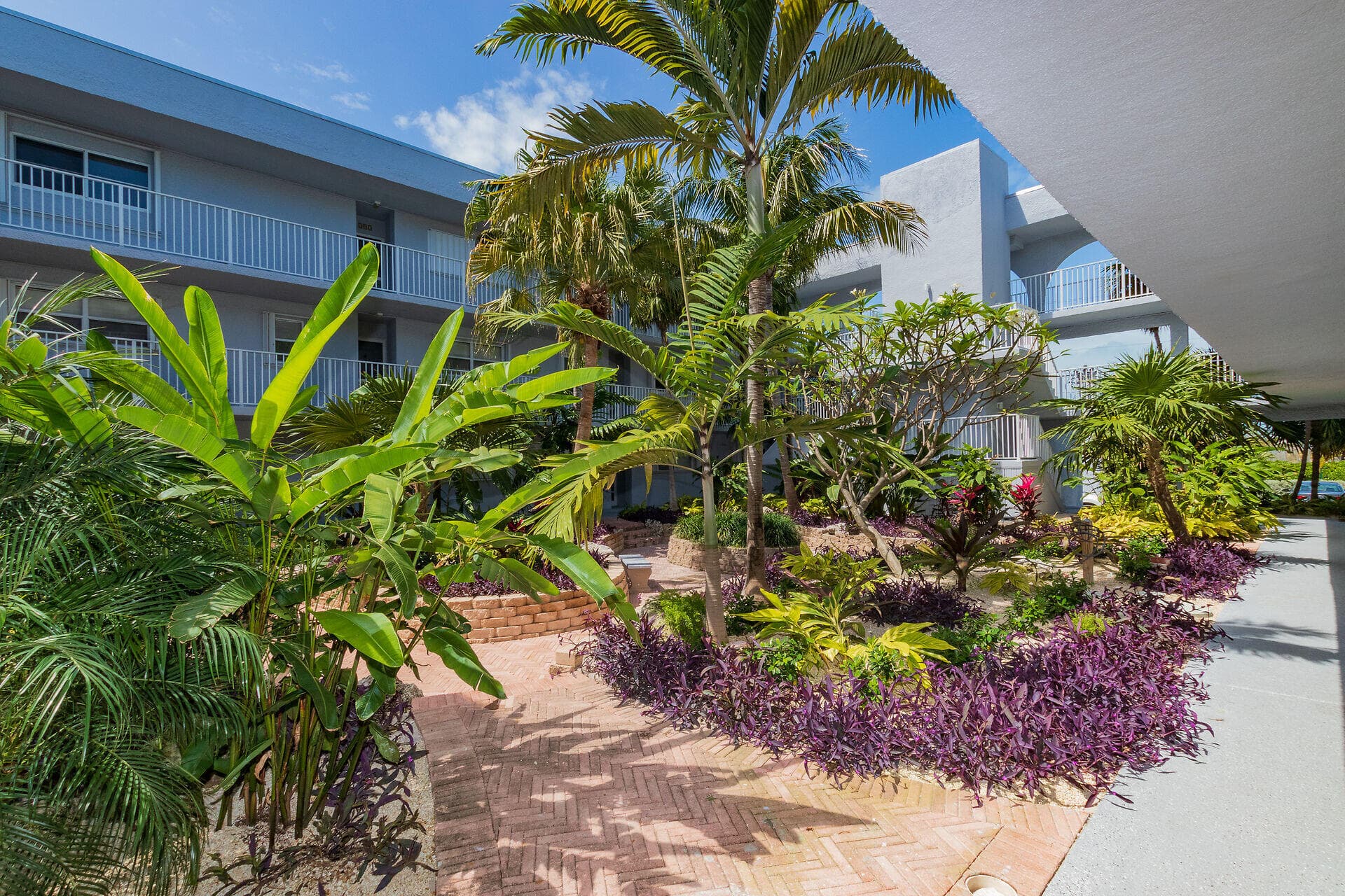 201 E Ocean Drive UNIT 208 photo 7