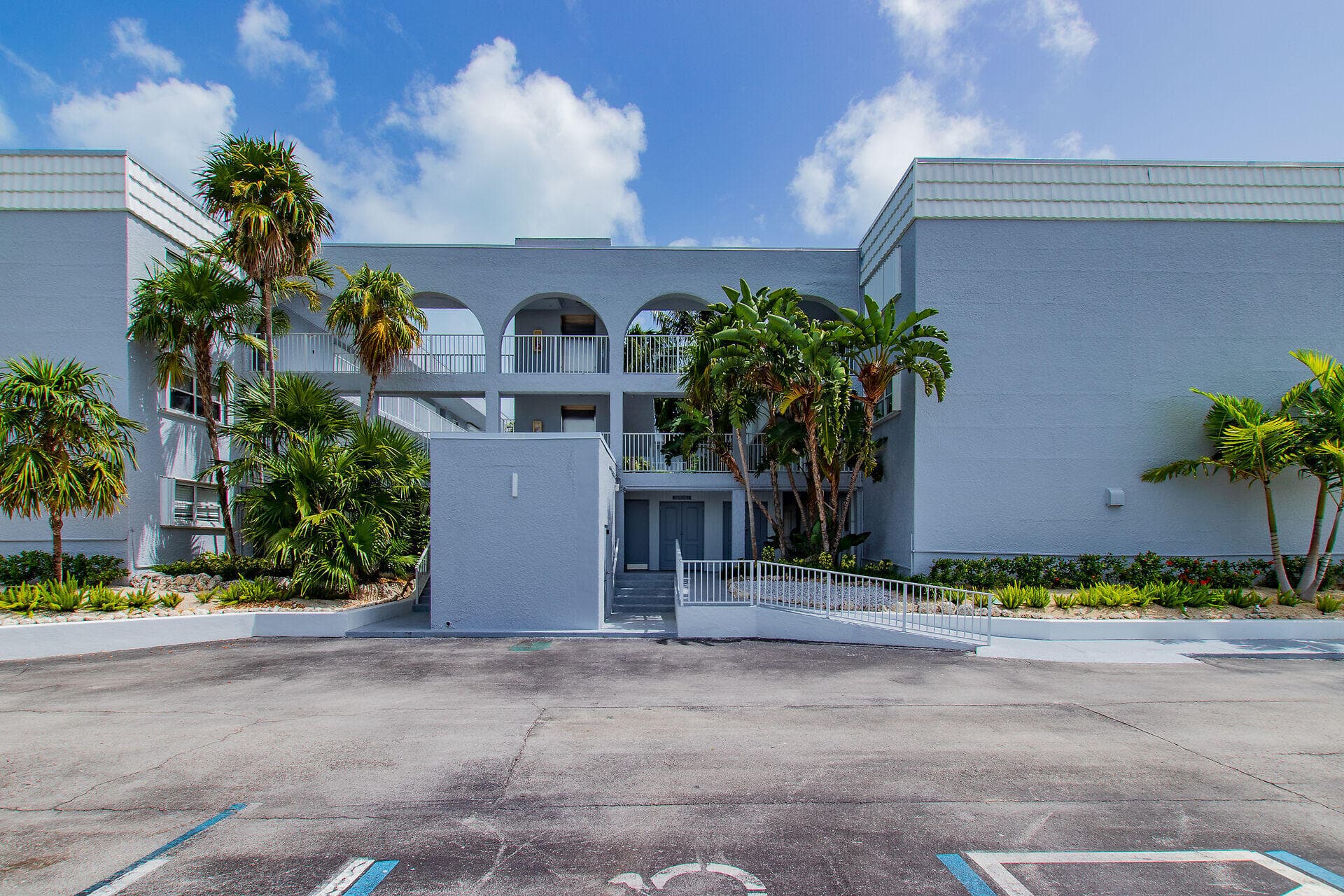 201 E Ocean Drive UNIT 208 photo 14