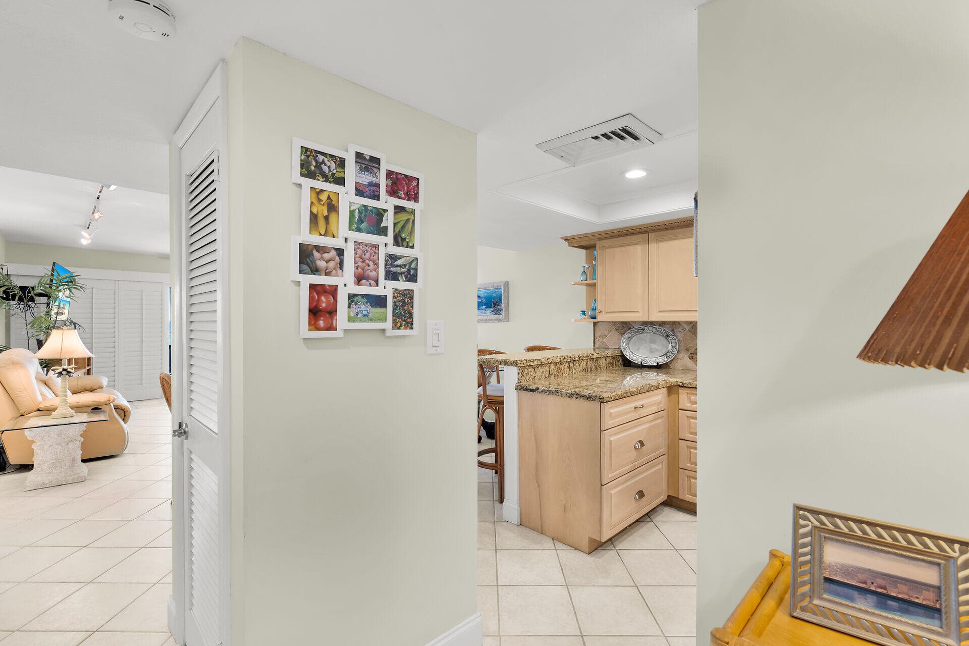 201 E Ocean Drive UNIT 208 photo 24