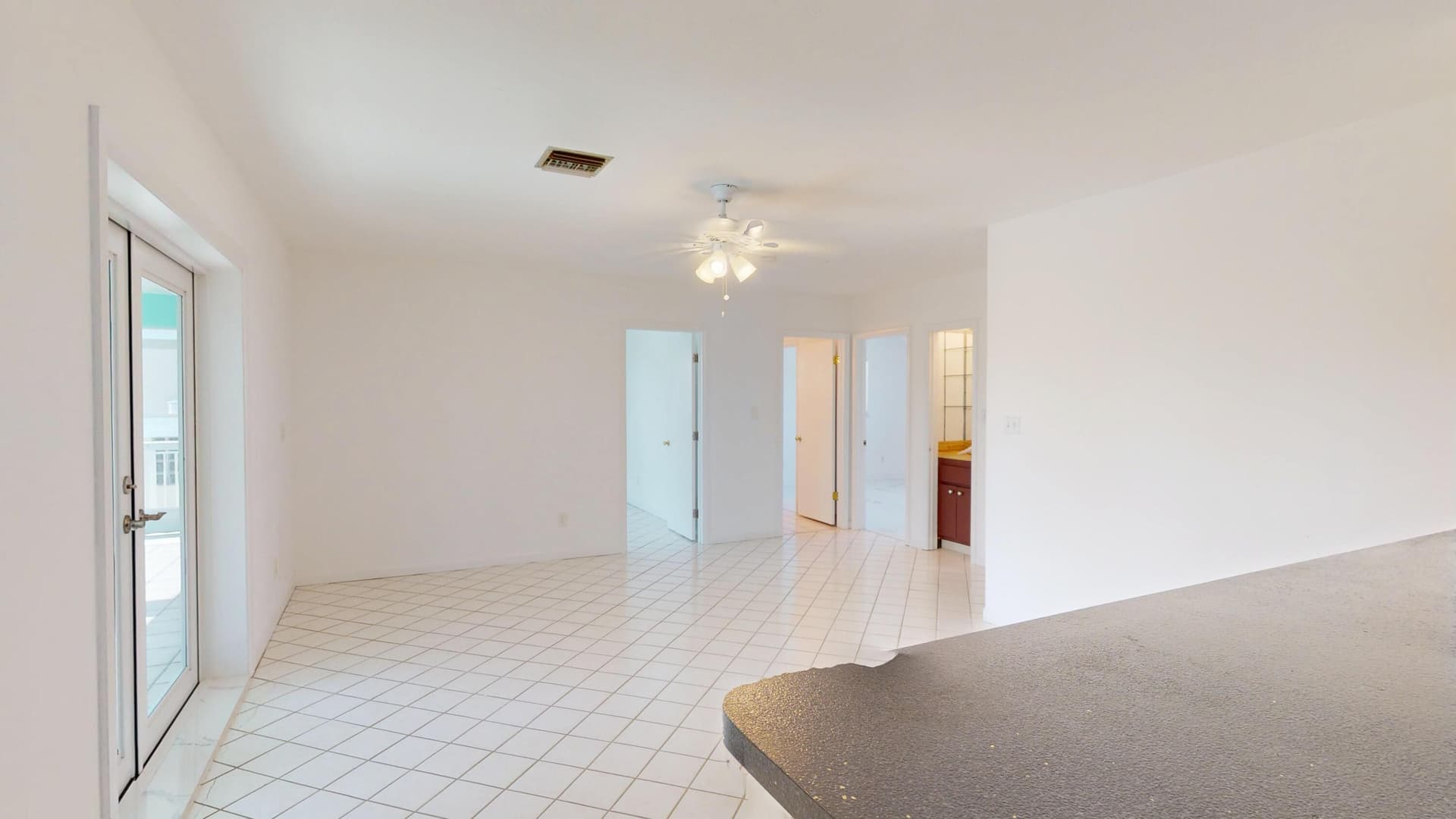 486 S Airport Drive photo 11