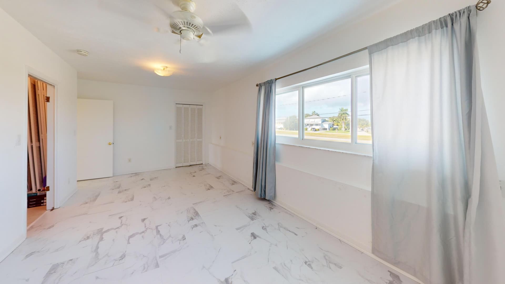 486 S Airport Drive photo 12