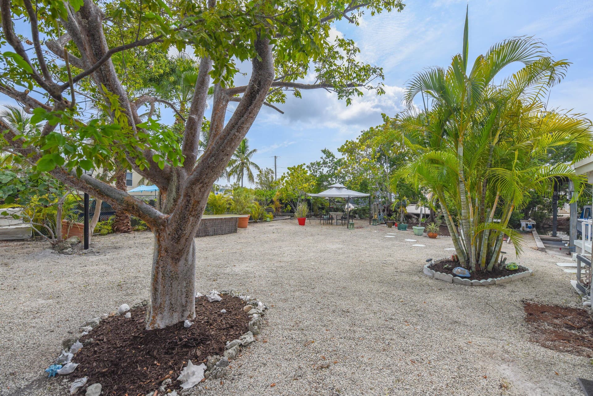 1817 Watson Boulevard photo 24