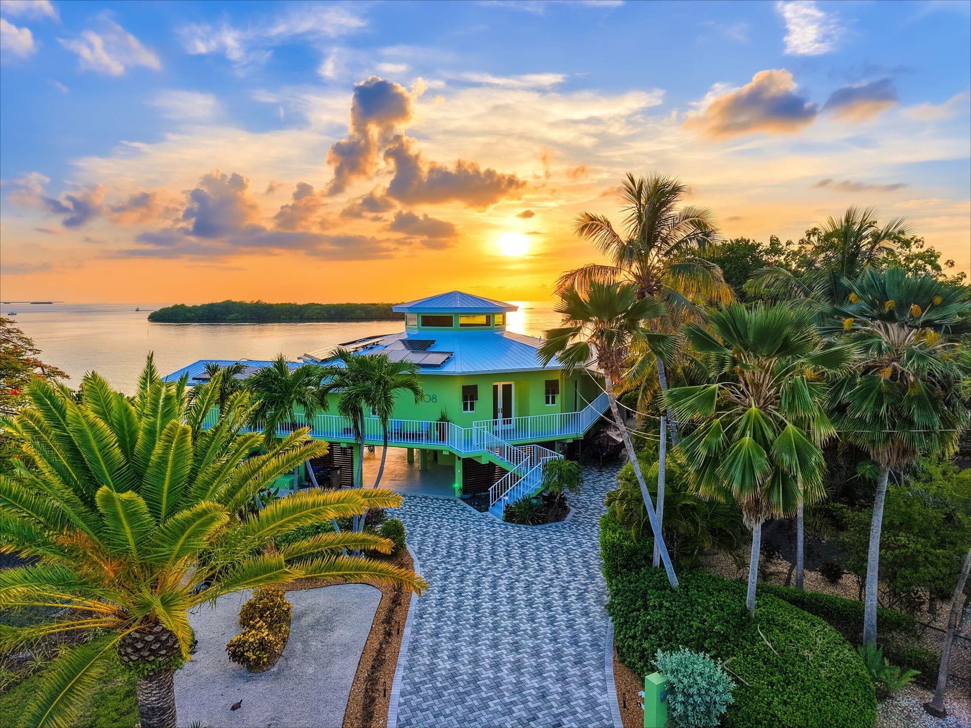 108 Sunset Drive photo 6