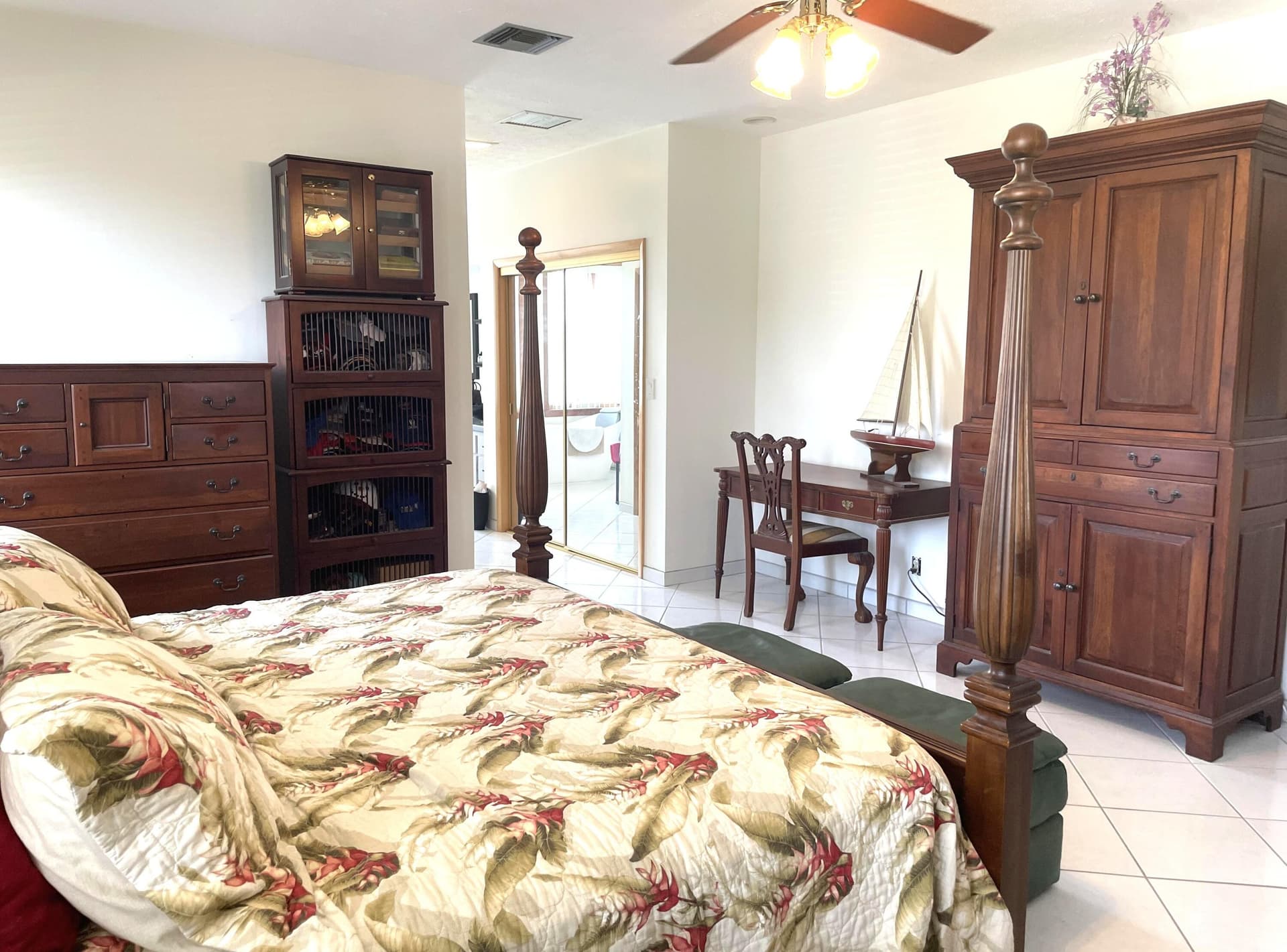 182 Venetian Way photo 20
