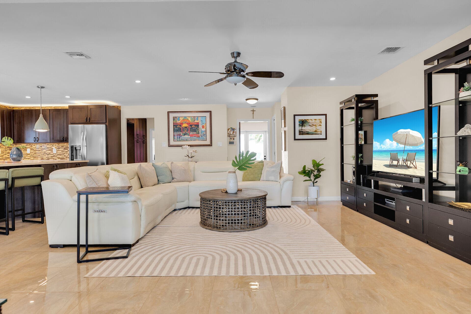 3206 Riviera Drive photo 9