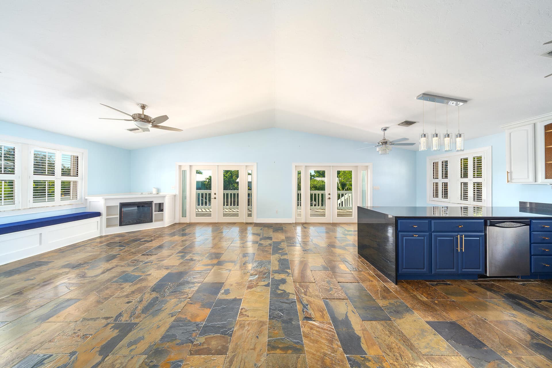 22748 Blackbeard Lane photo 3