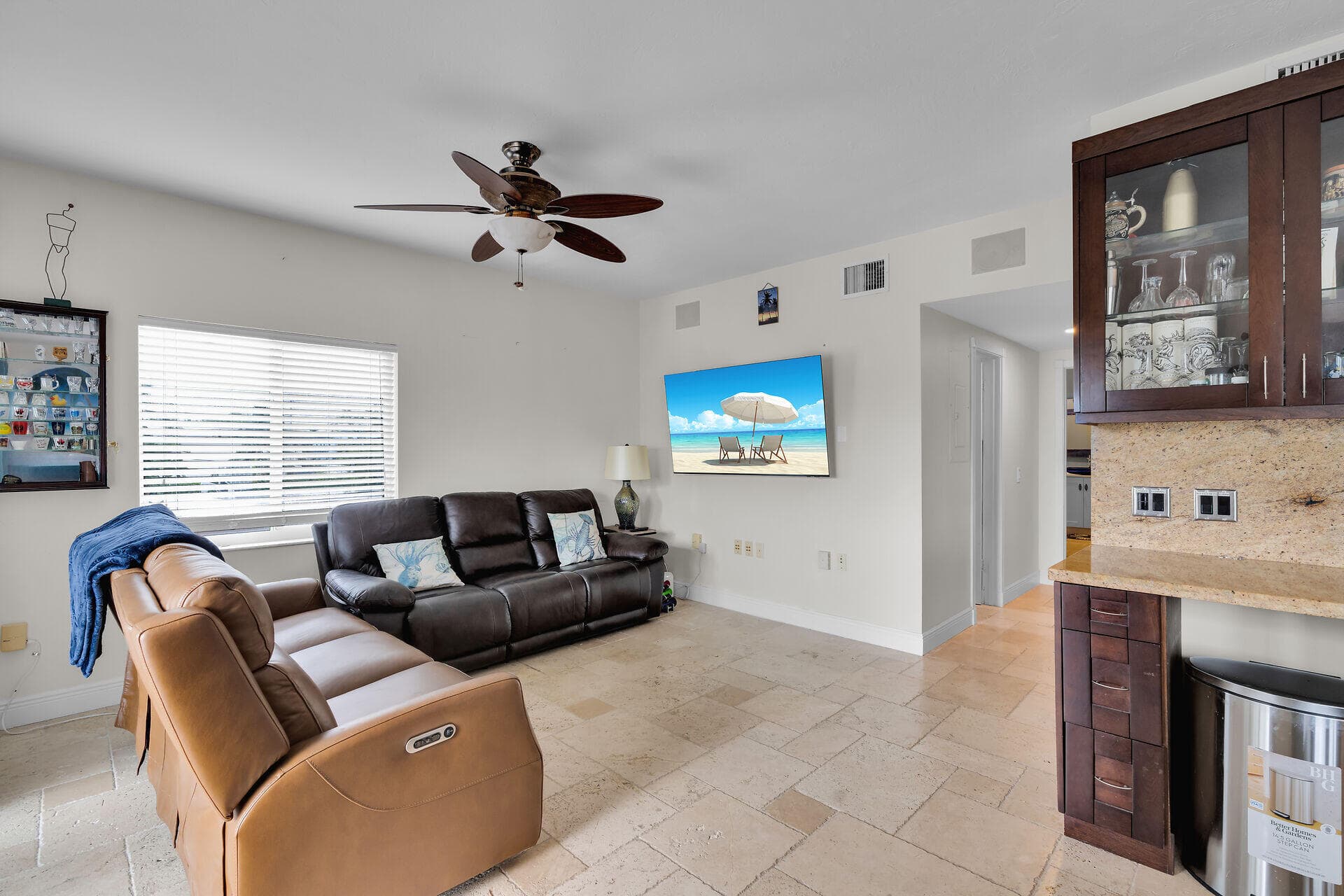 311 Buttonwood Circle photo 8