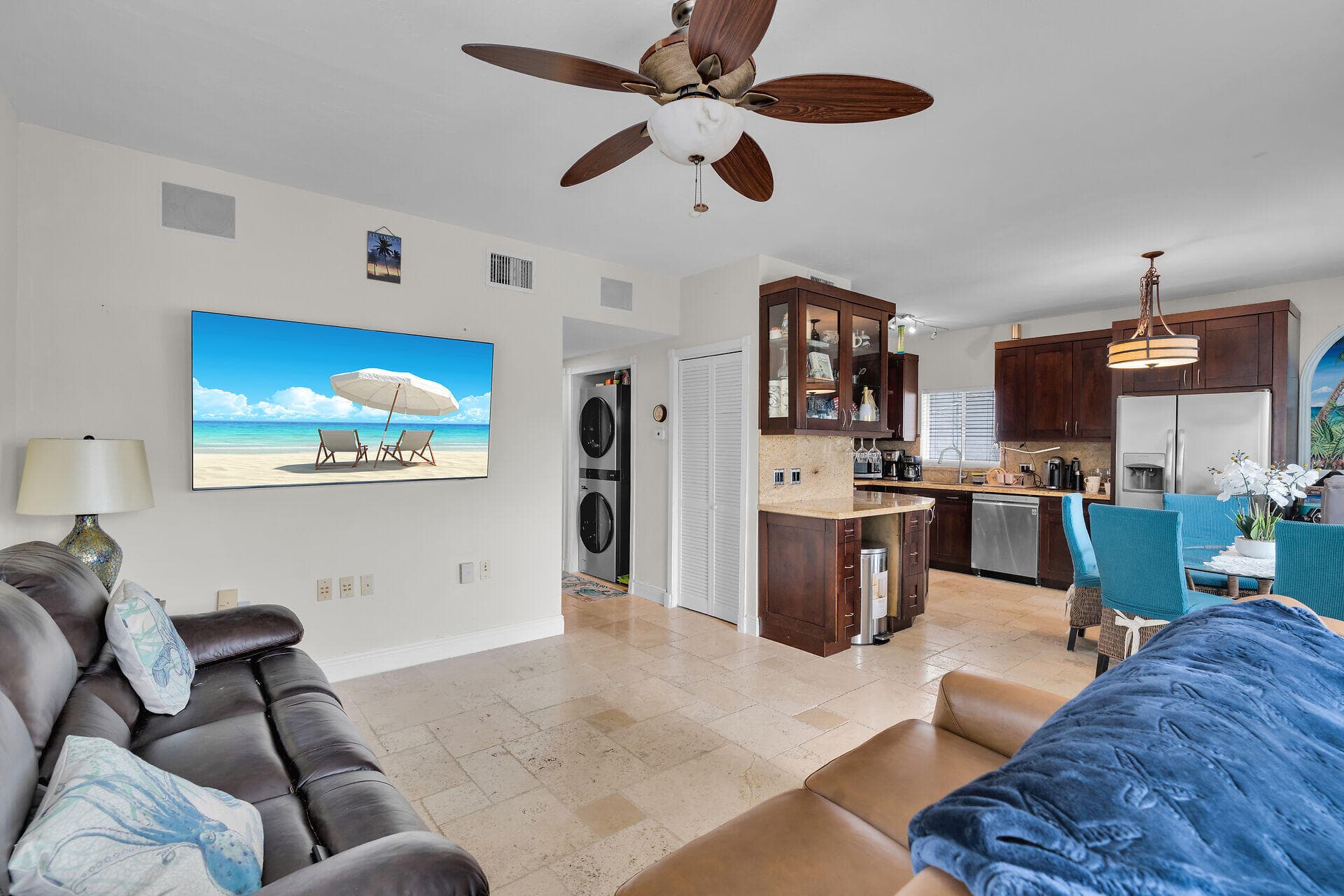 311 Buttonwood Circle photo 9