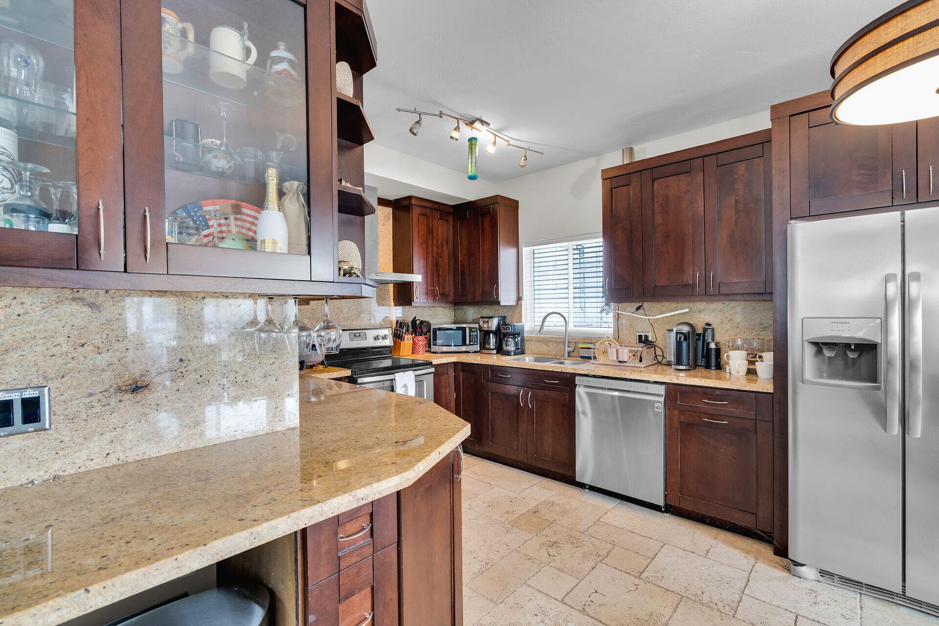 311 Buttonwood Circle photo 13