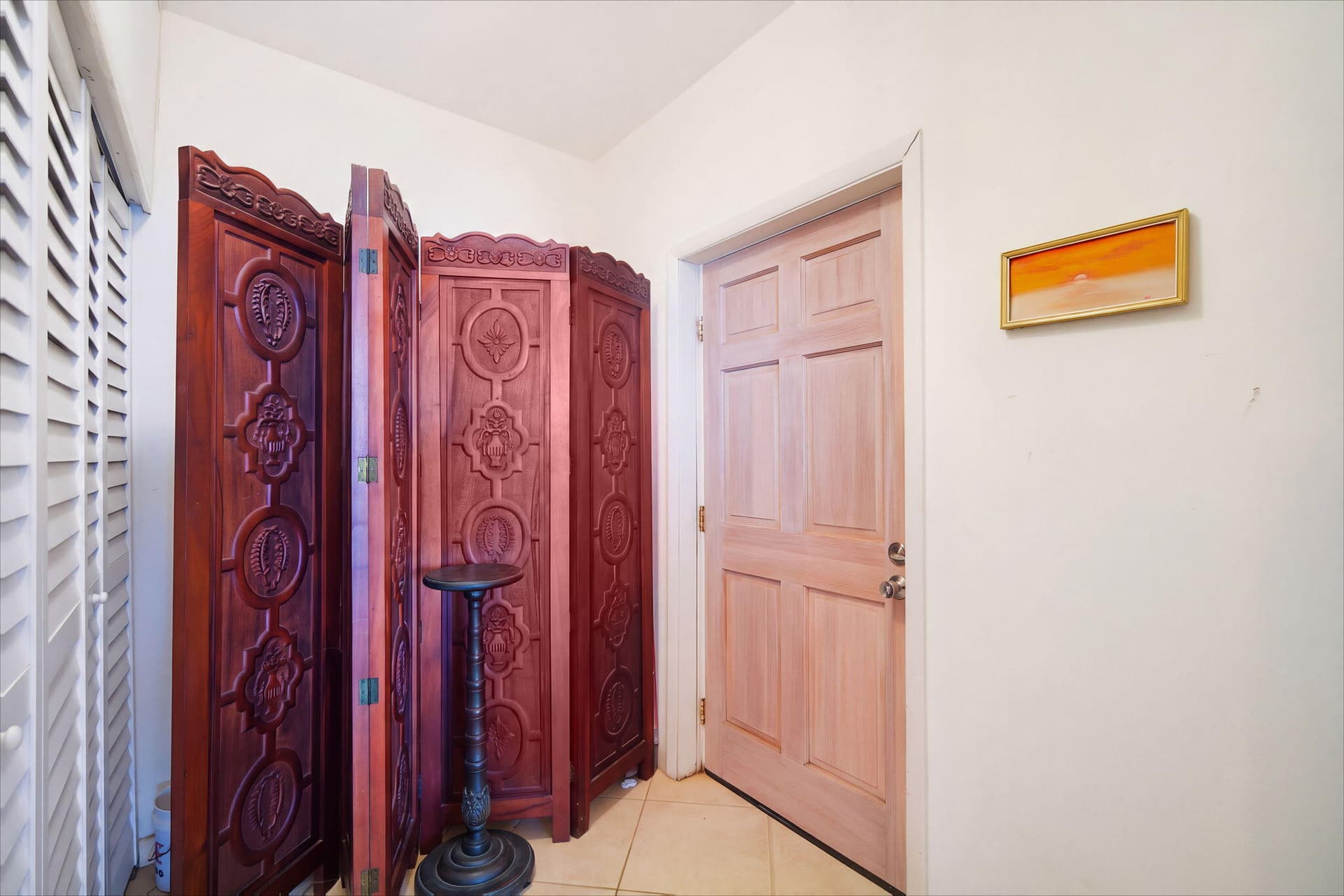 3256 Catherine Street photo 5