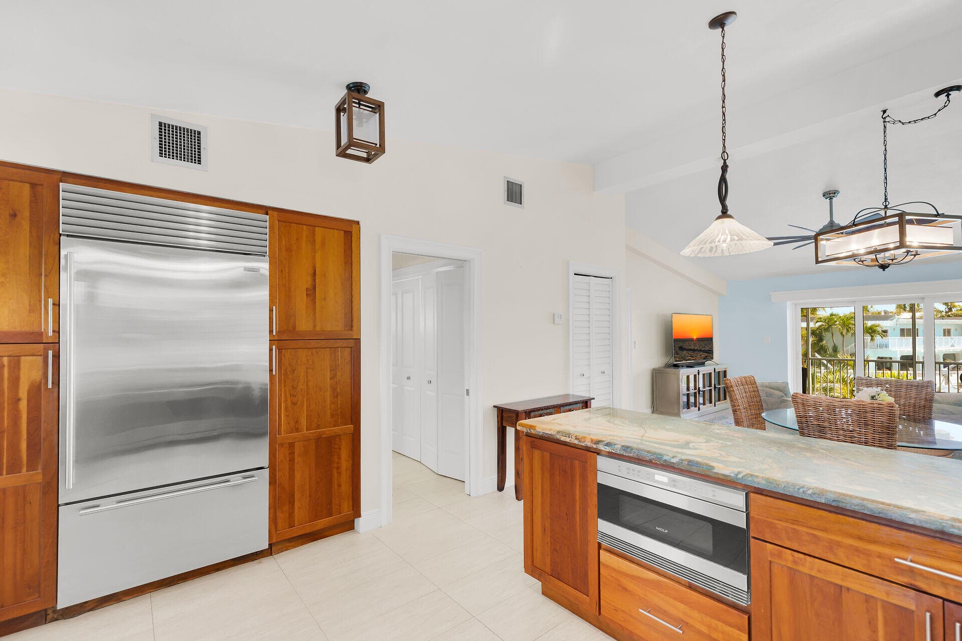 155 Plantation Avenue photo 6