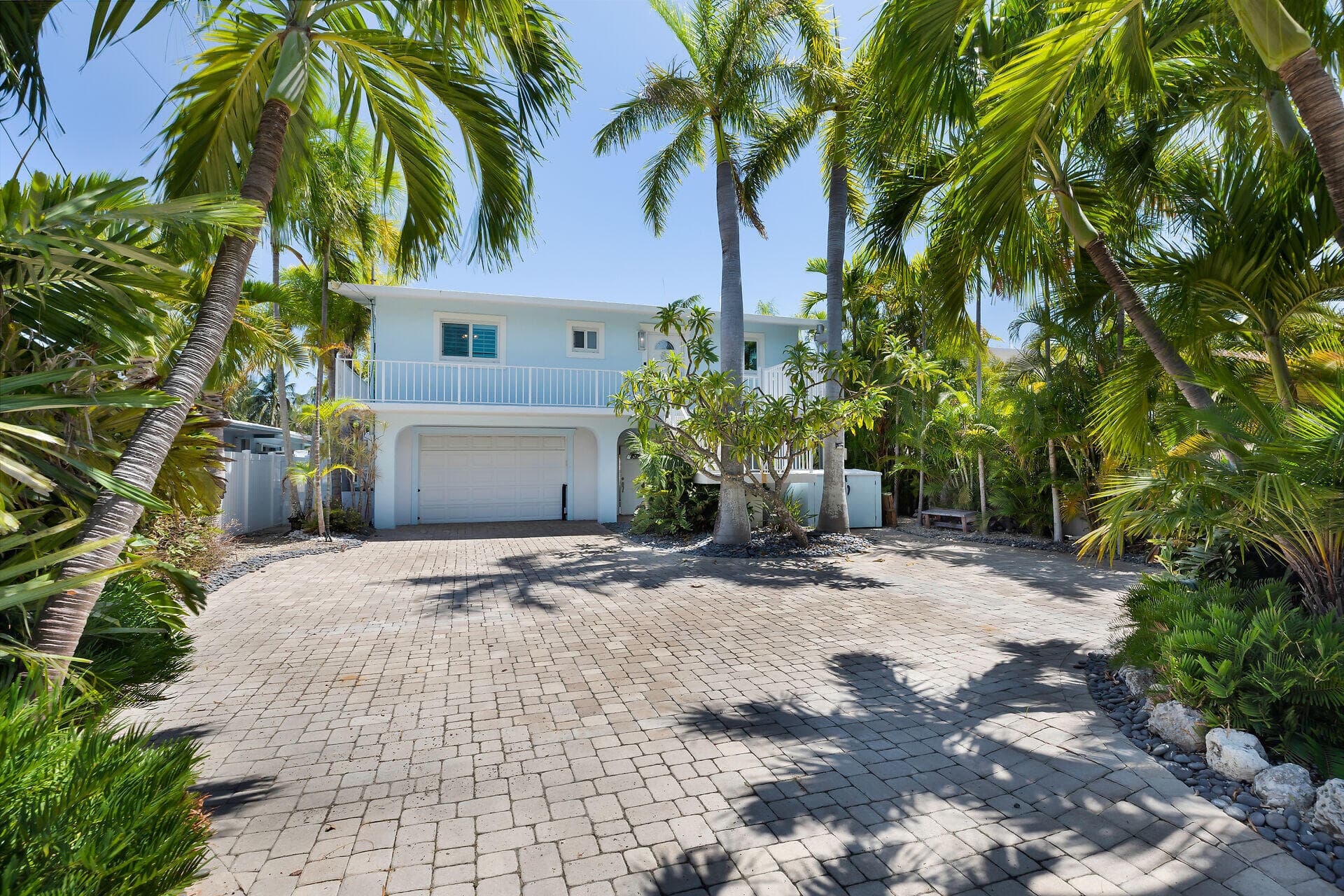 155 Plantation Avenue photo 1