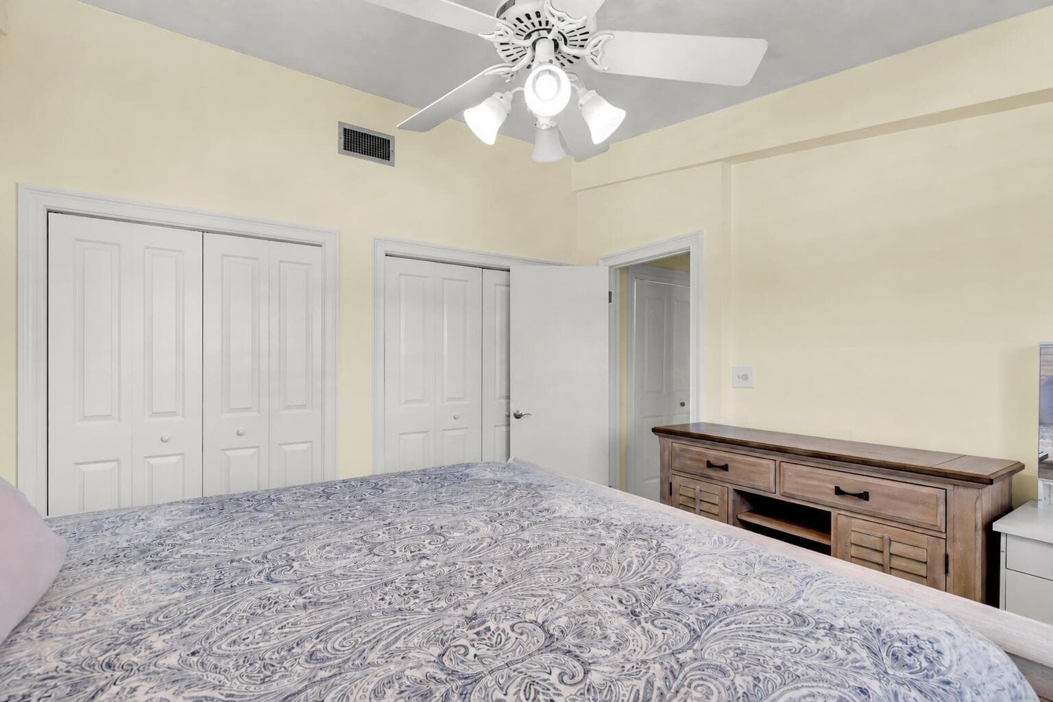 155 Plantation Avenue photo 23