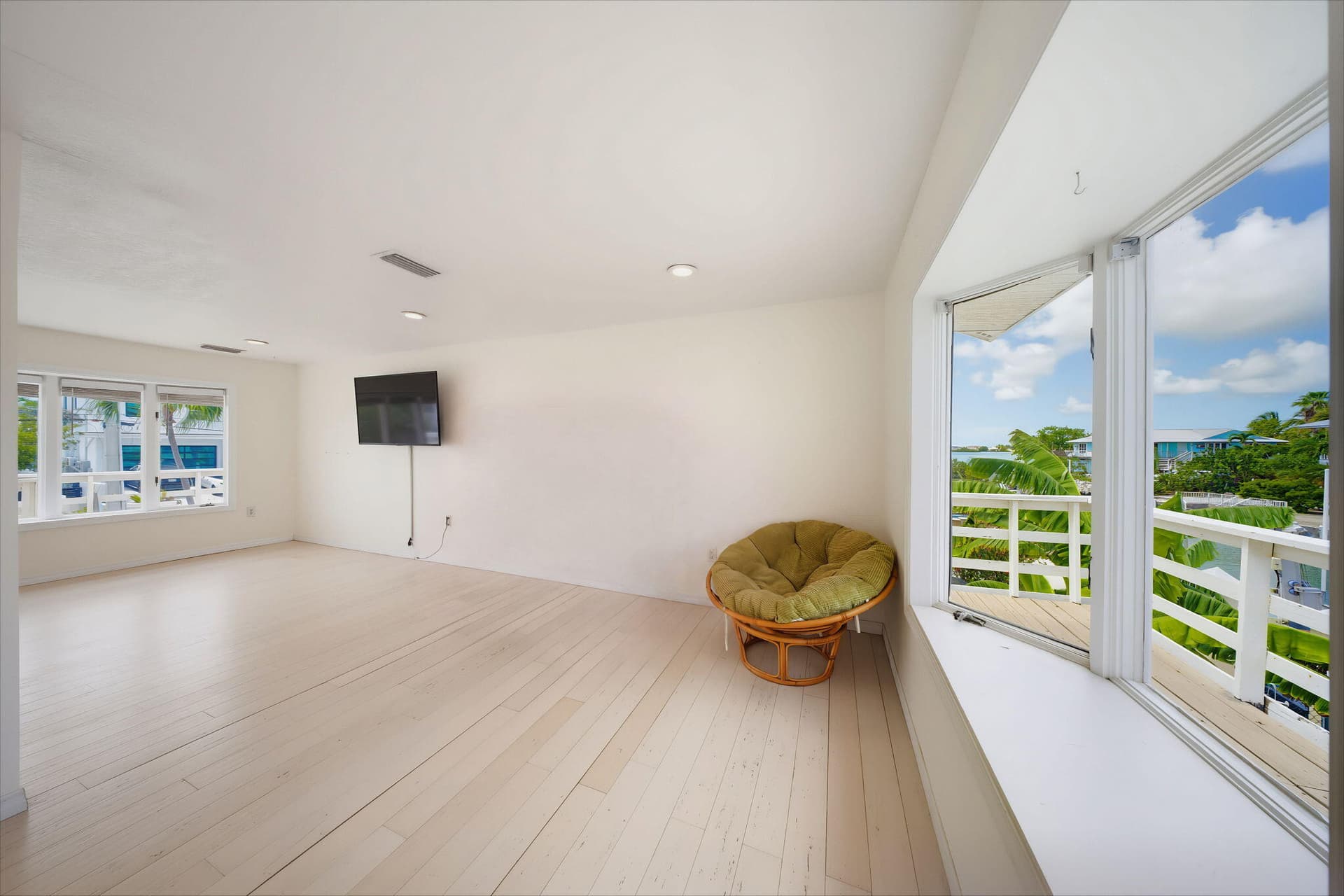 7 Diamond Drive photo 11