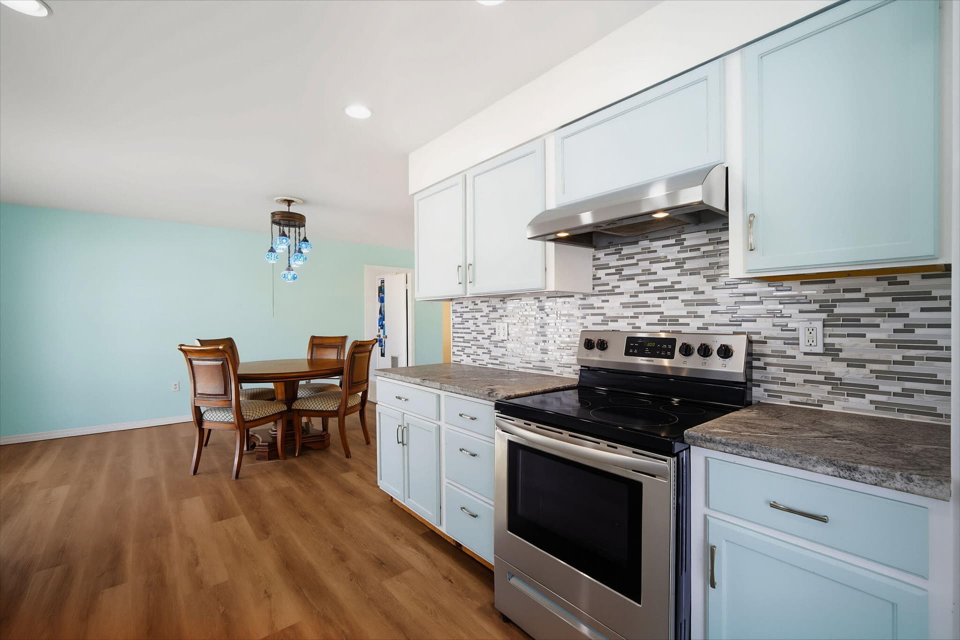 7 Diamond Drive photo 13