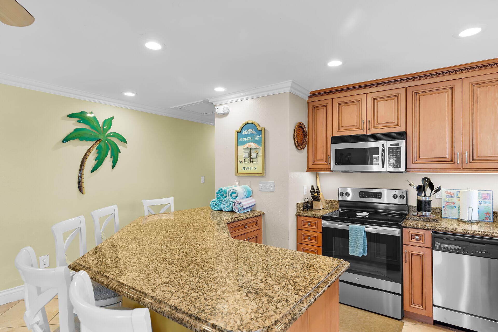 261 3Rd Street photo 12