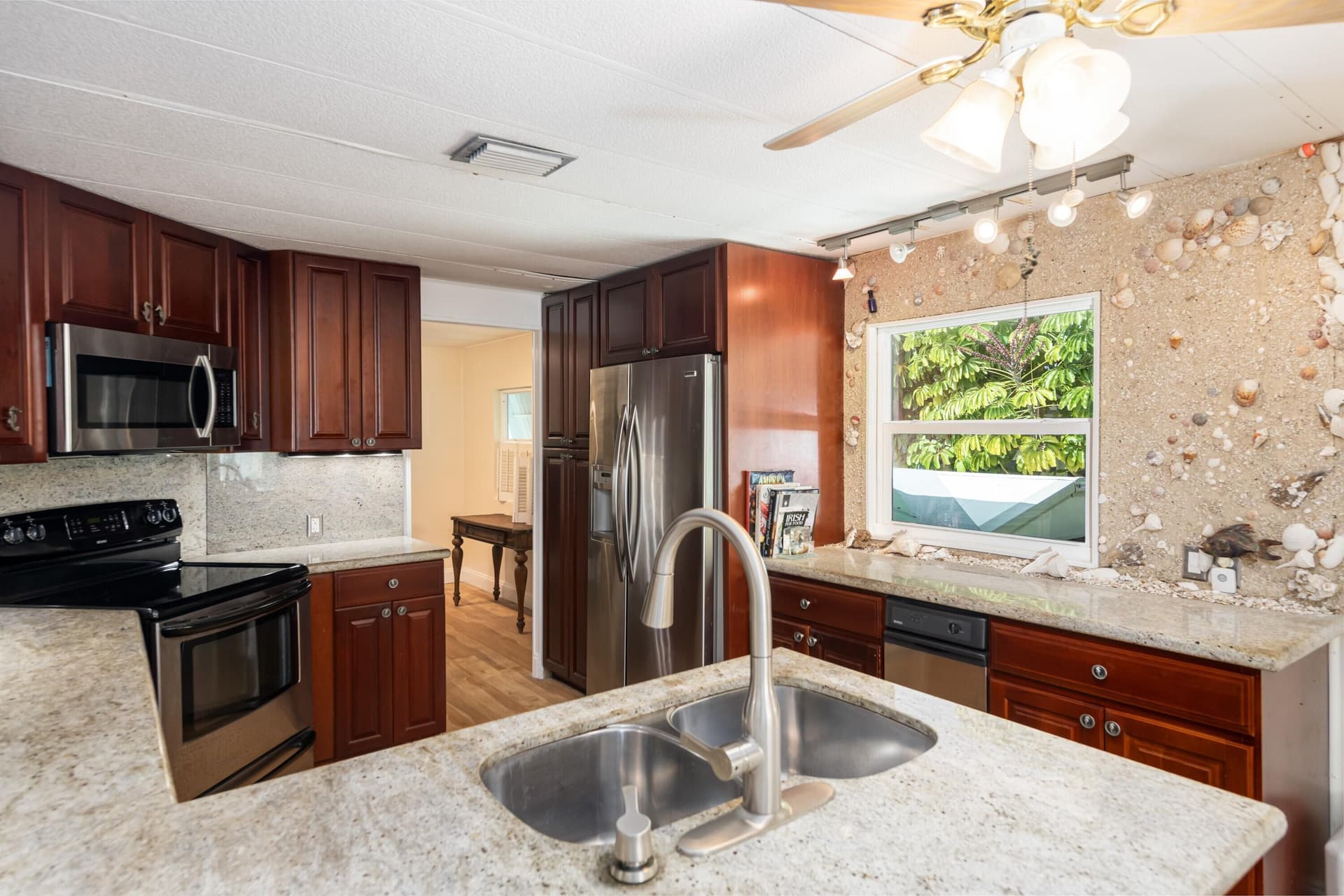 59743 Paradise Place photo 4