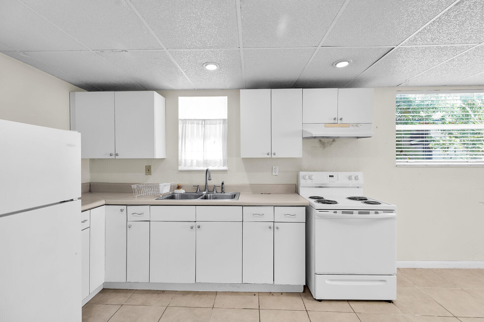 895 Ellen Drive photo 20