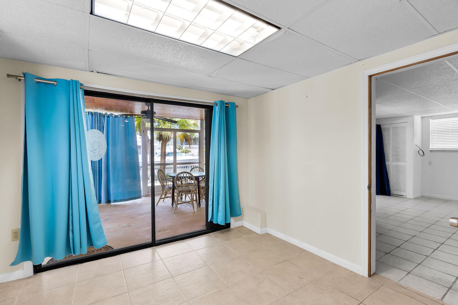 895 Ellen Drive photo 21