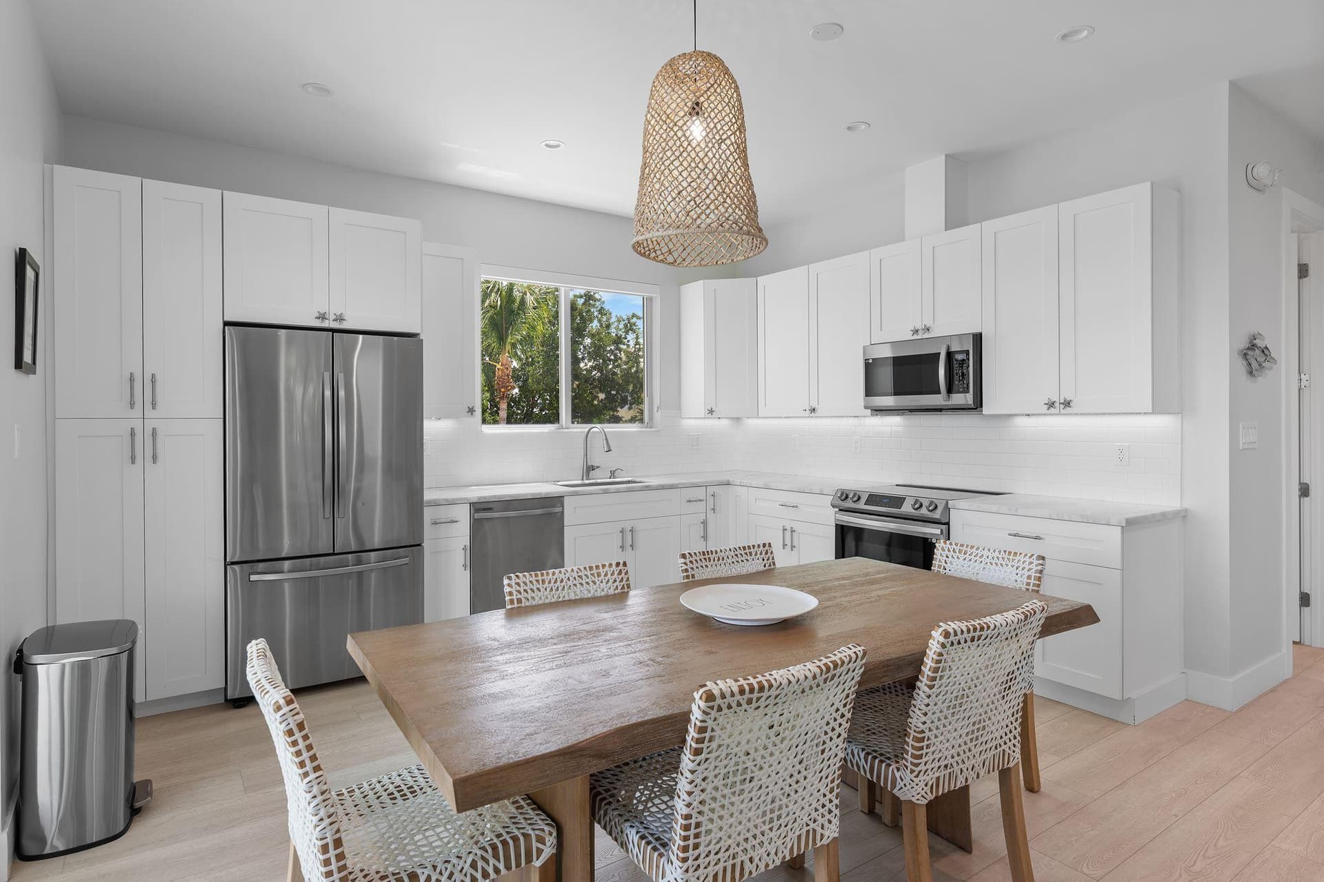 171 Avenue D photo 5