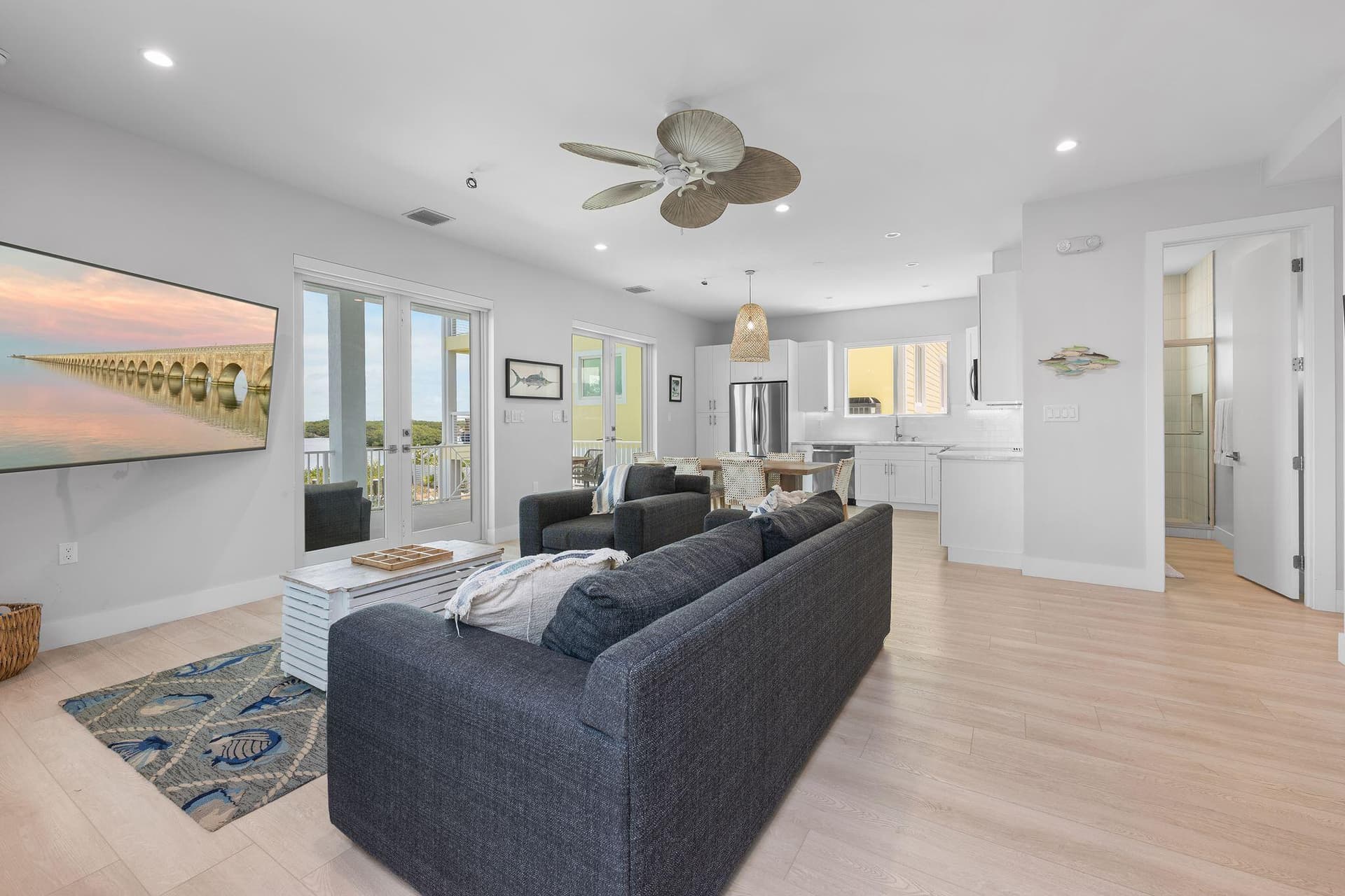 171 Avenue D photo 24