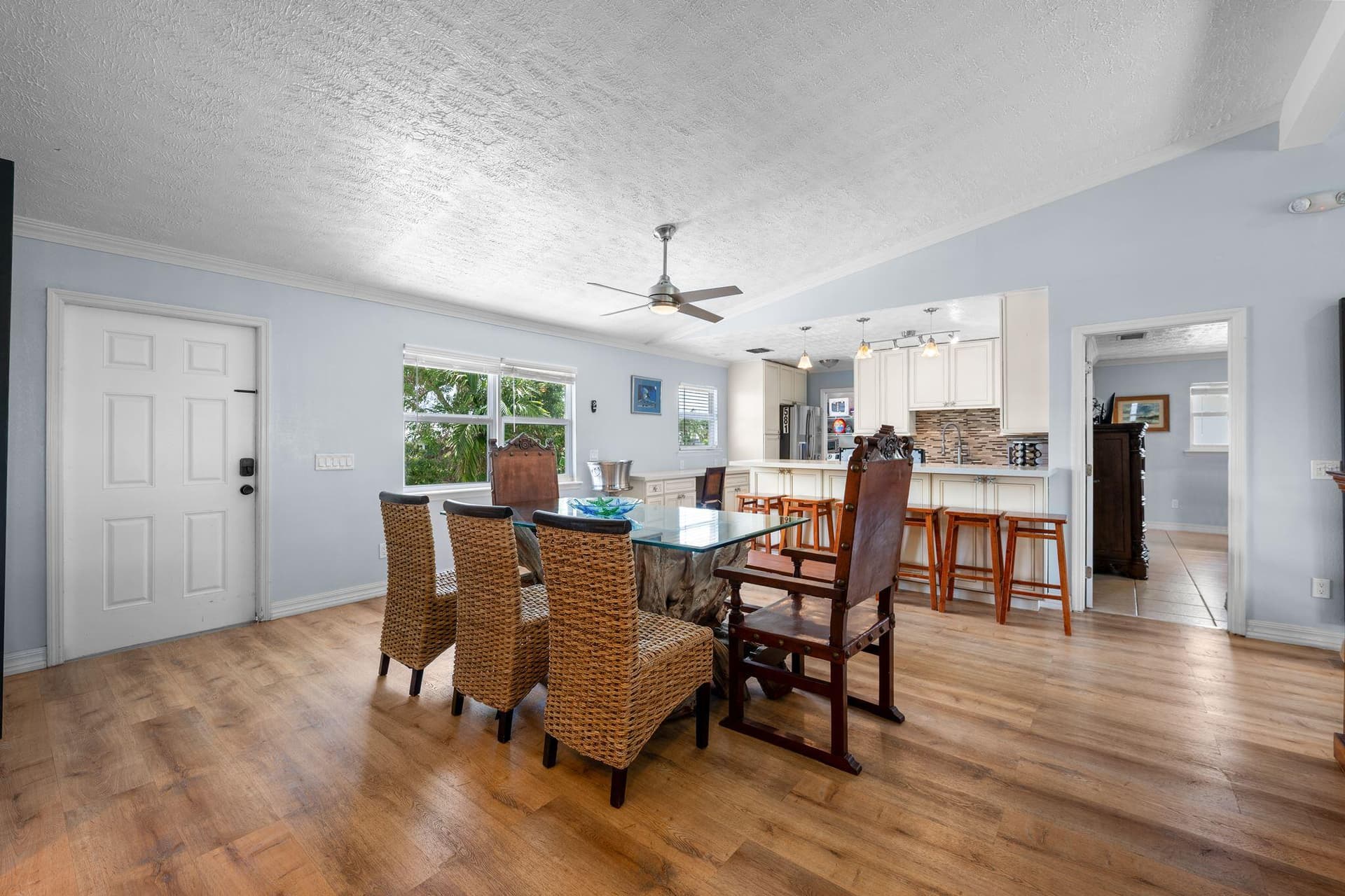 581 12Th Street photo 20