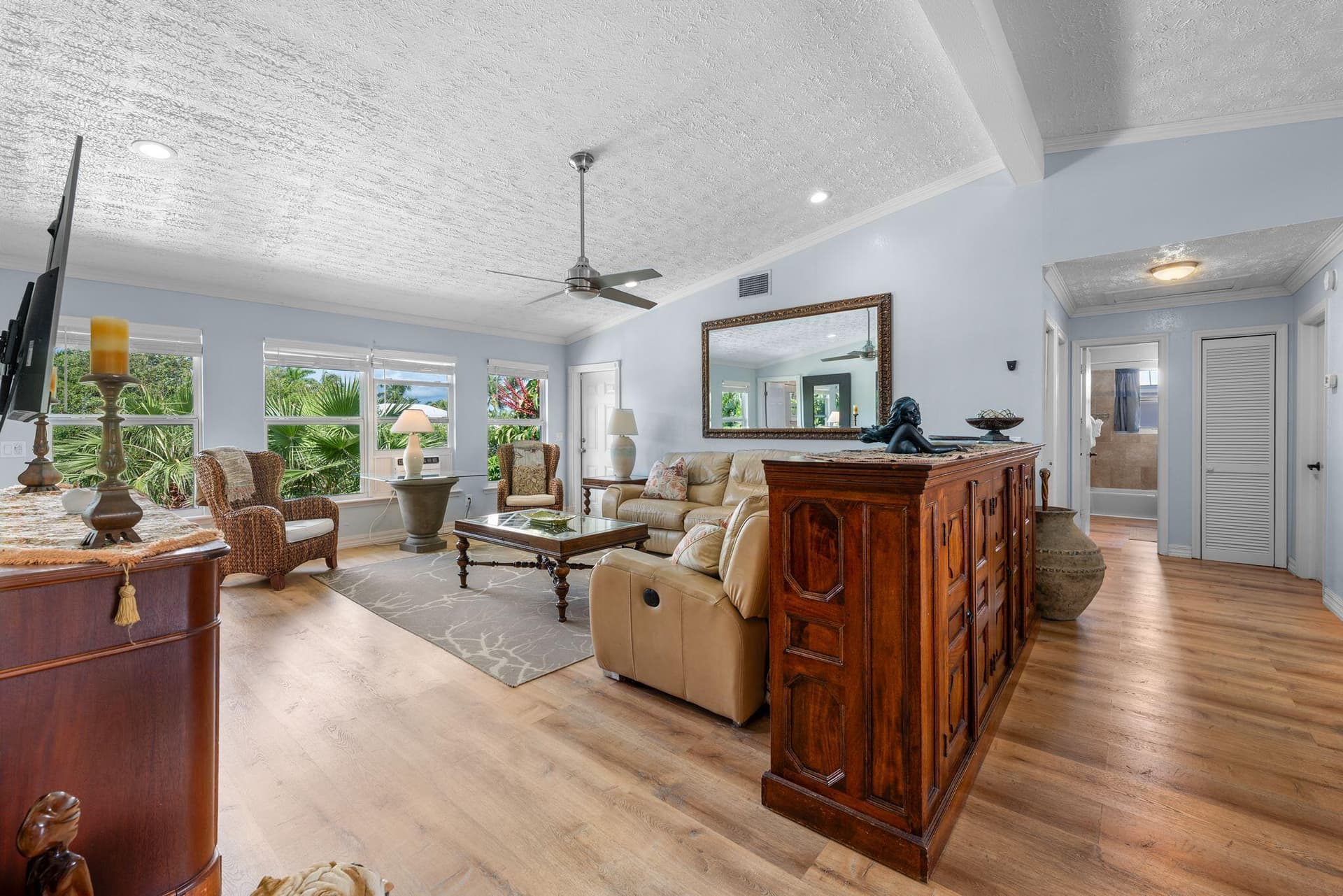 581 12Th Street photo 13