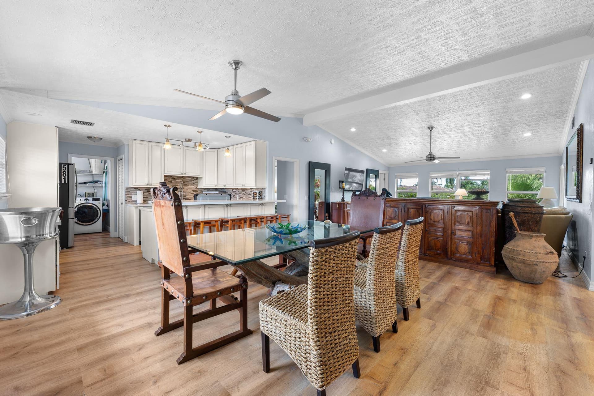 581 12Th Street photo 22