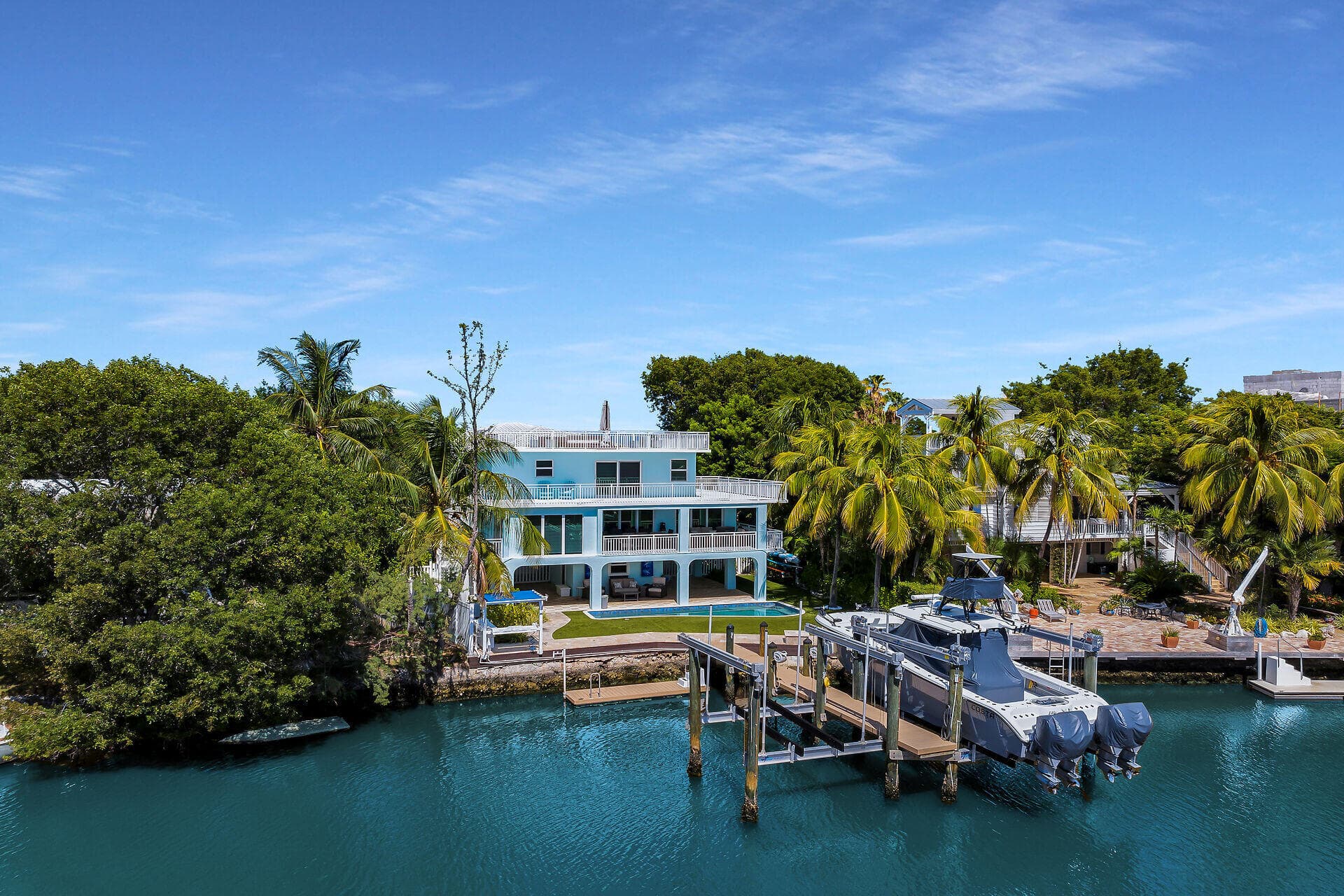 313 North Drive 1