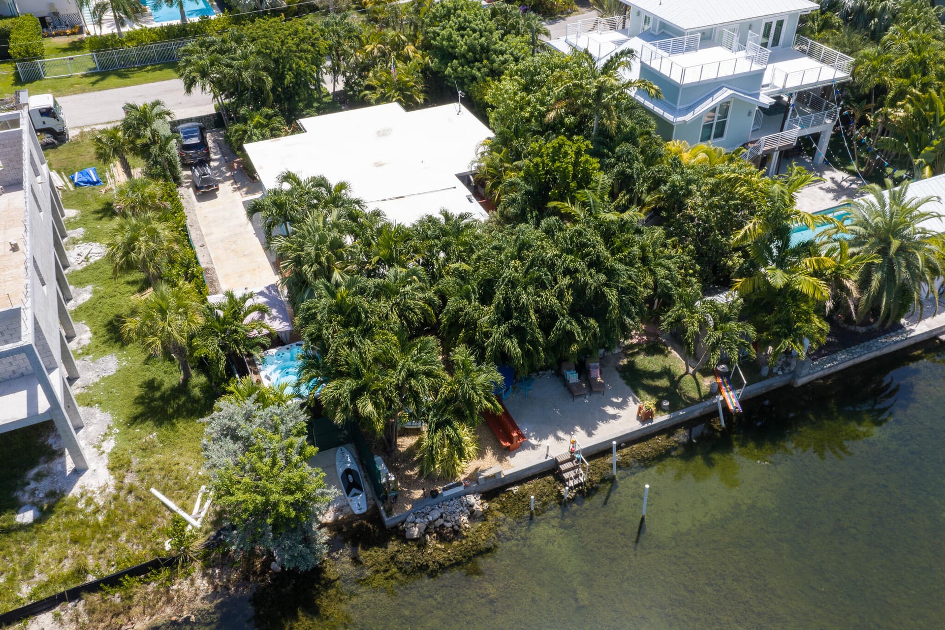 12 Bay Drive photo 1