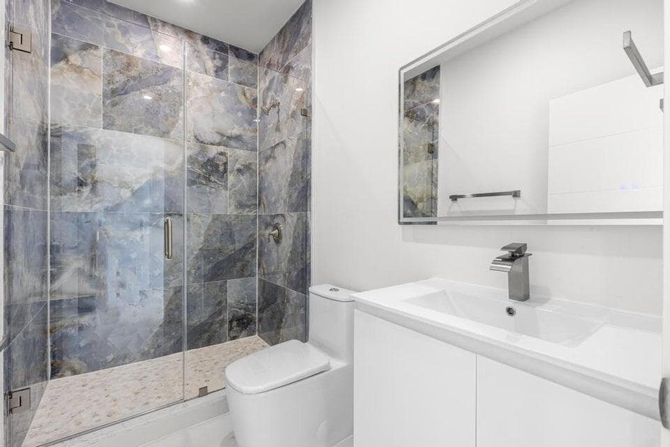 31441 Avenue F photo 10
