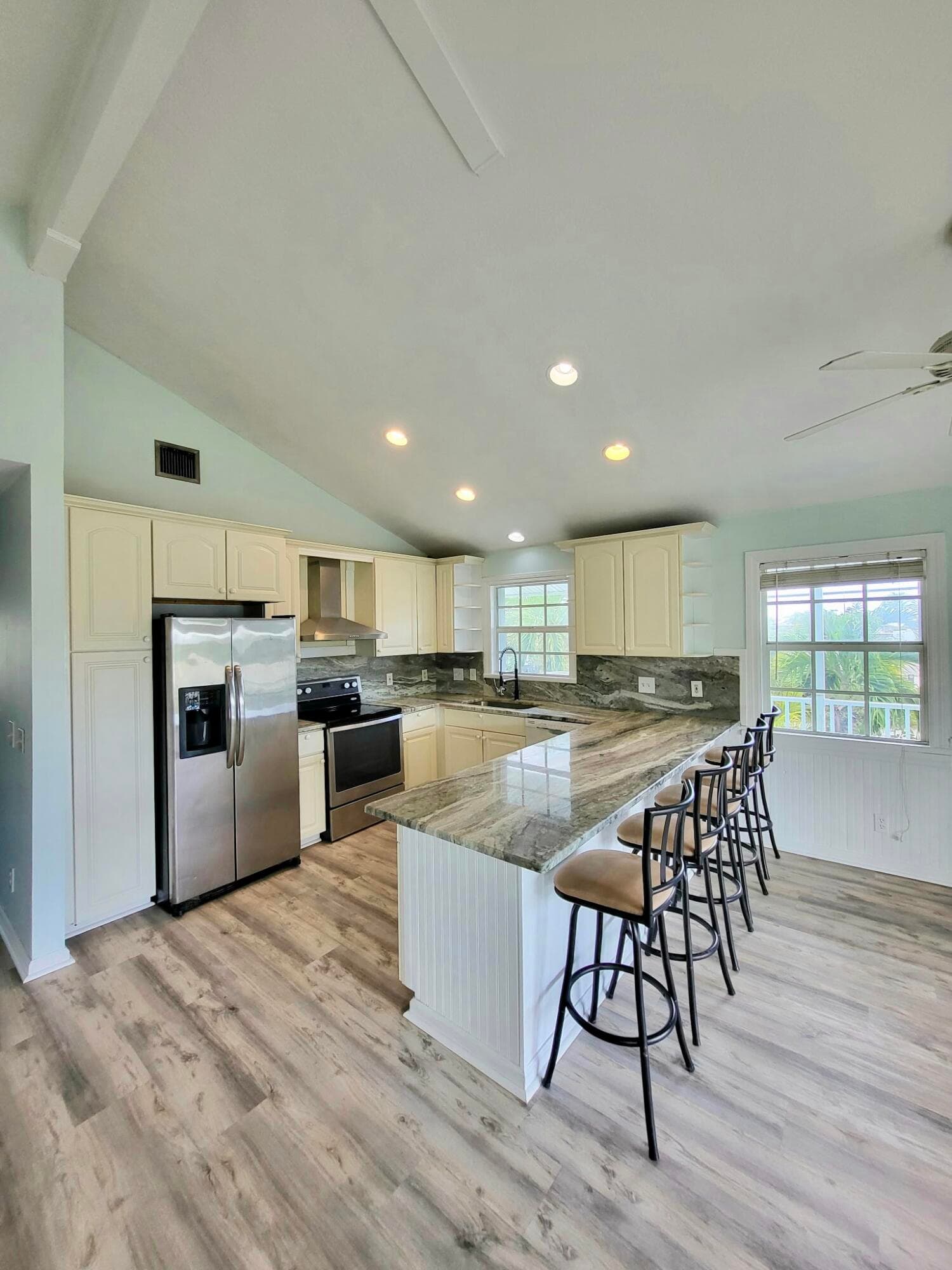 22968 Drake Lane photo 11