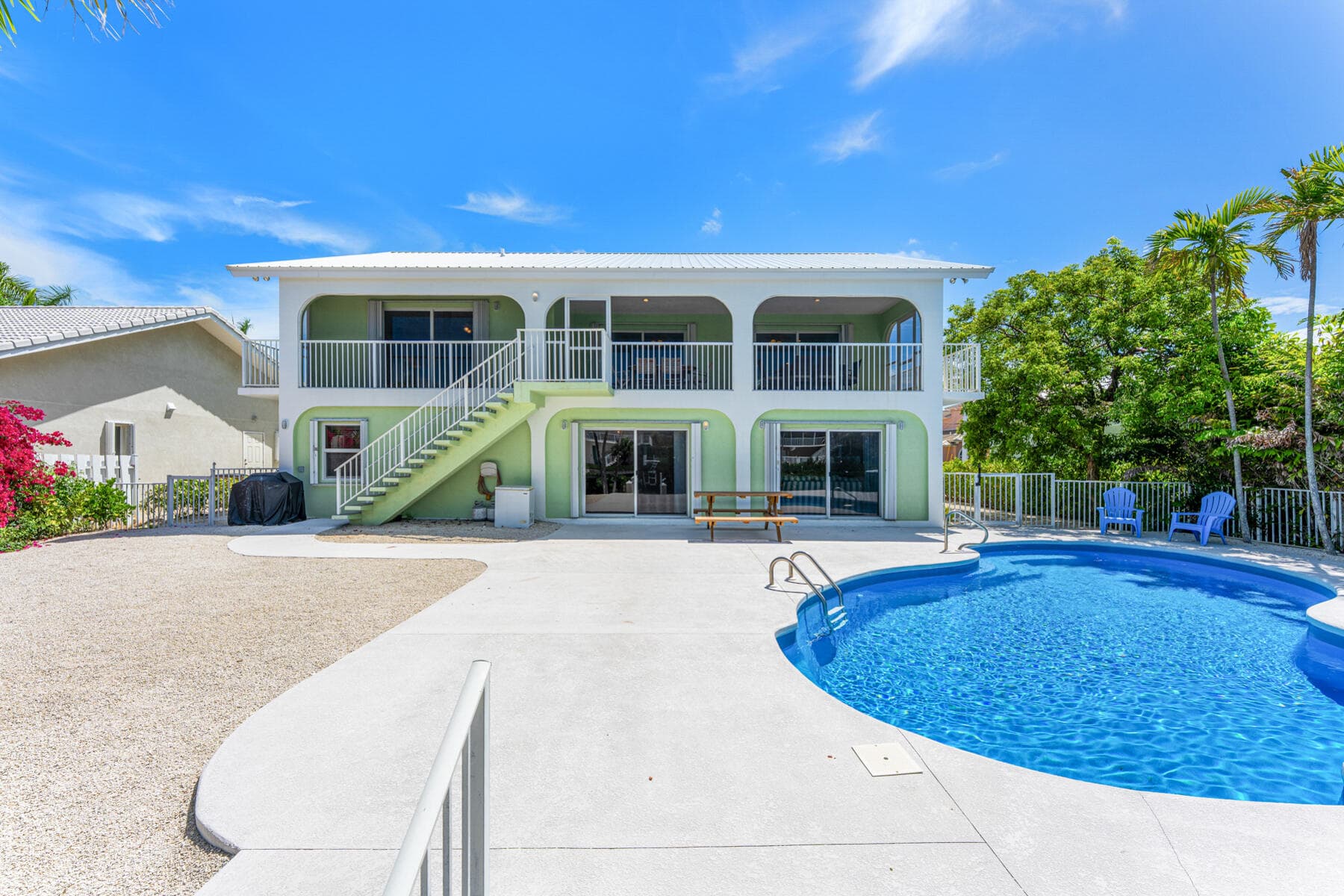 285 13Th Street photo 11