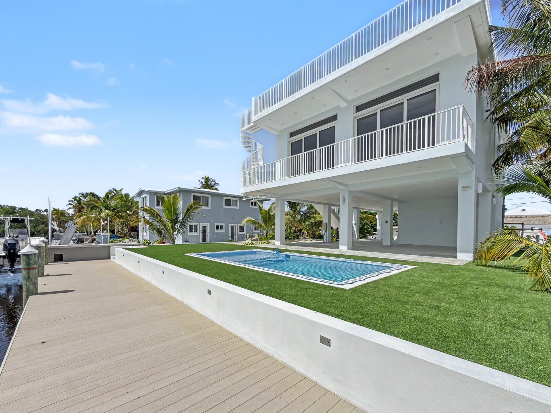 131 Snapper Creek Drive photo 3