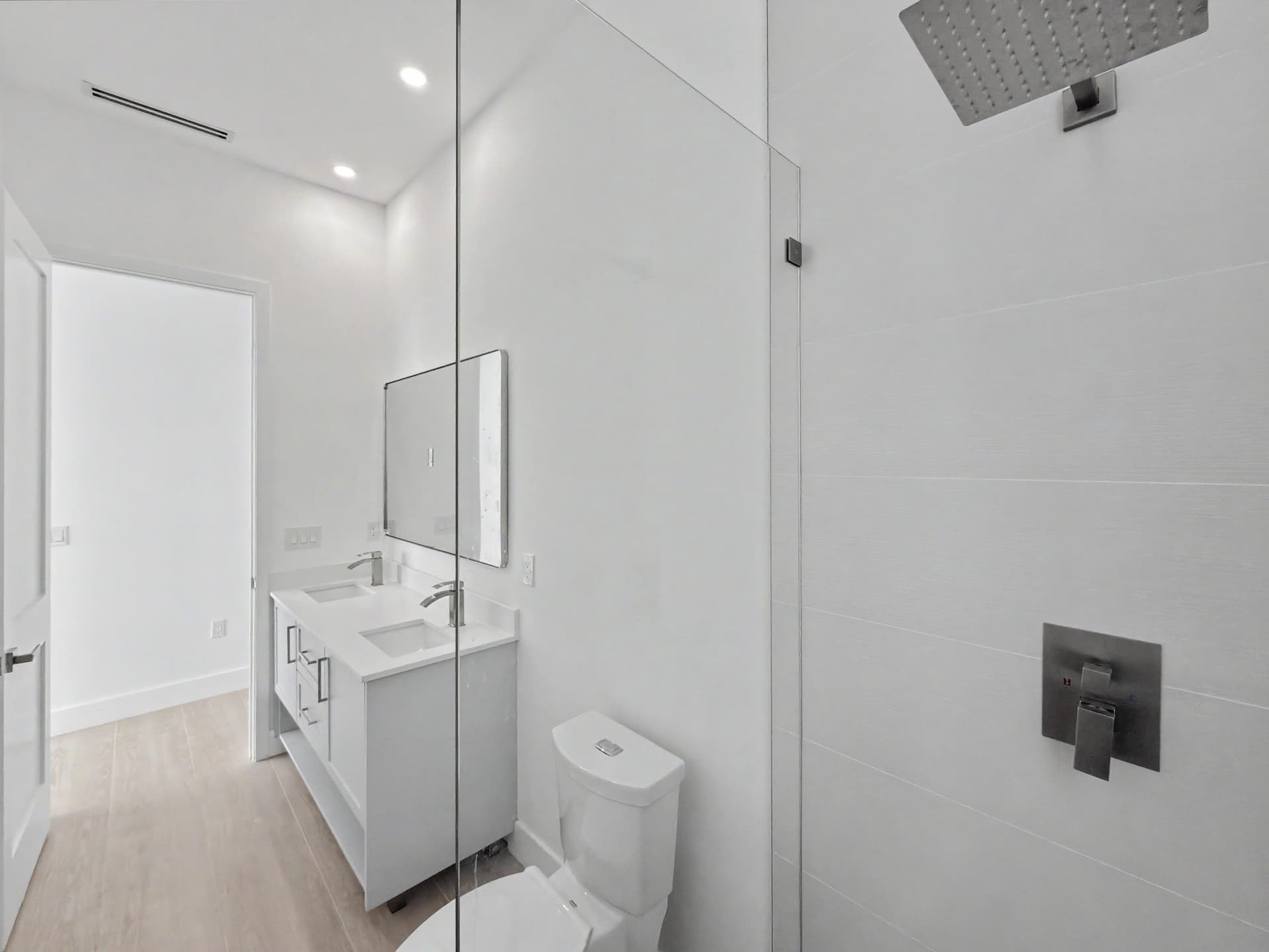 131 Snapper Creek Drive photo 24