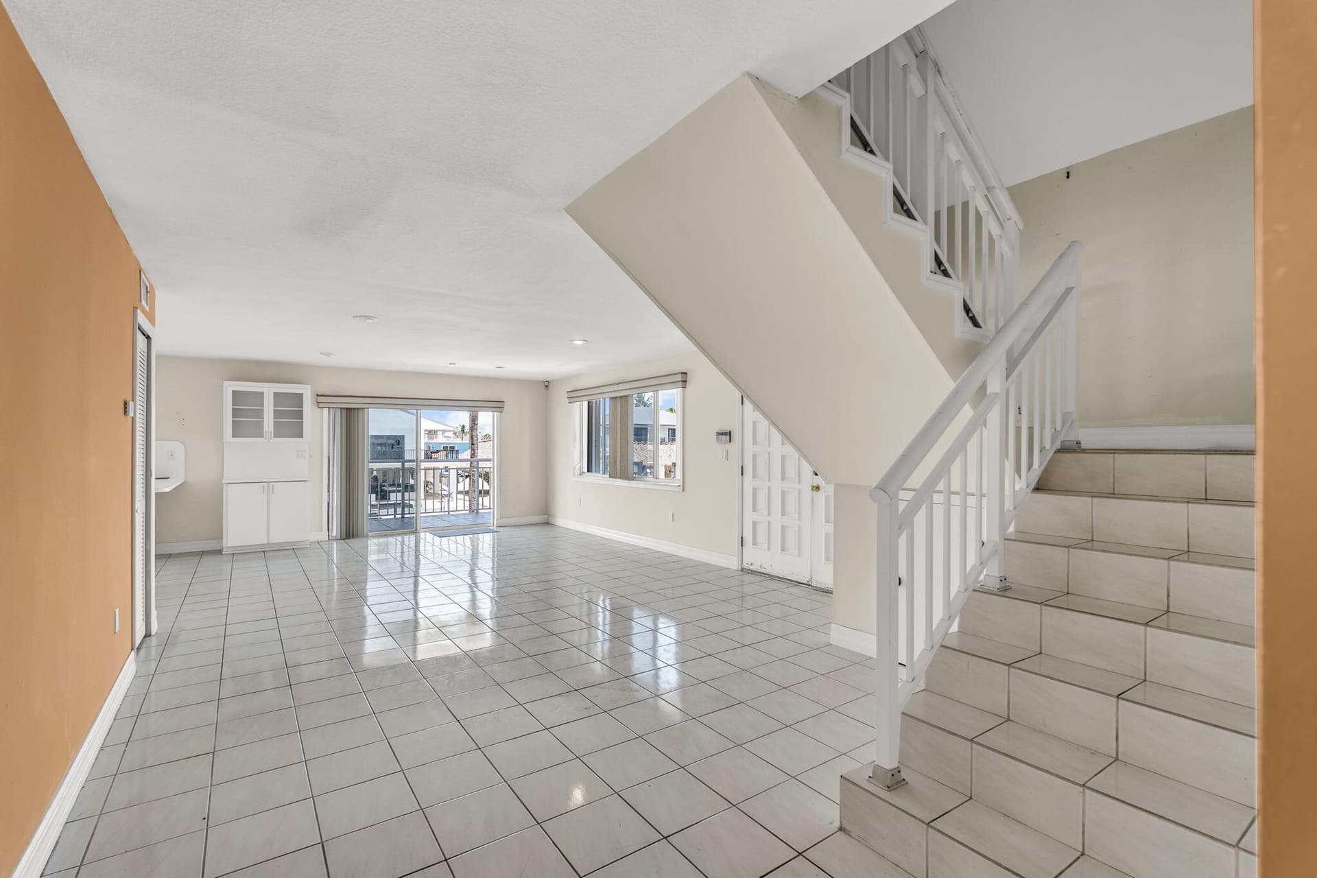 807 Bonito Lane photo 13