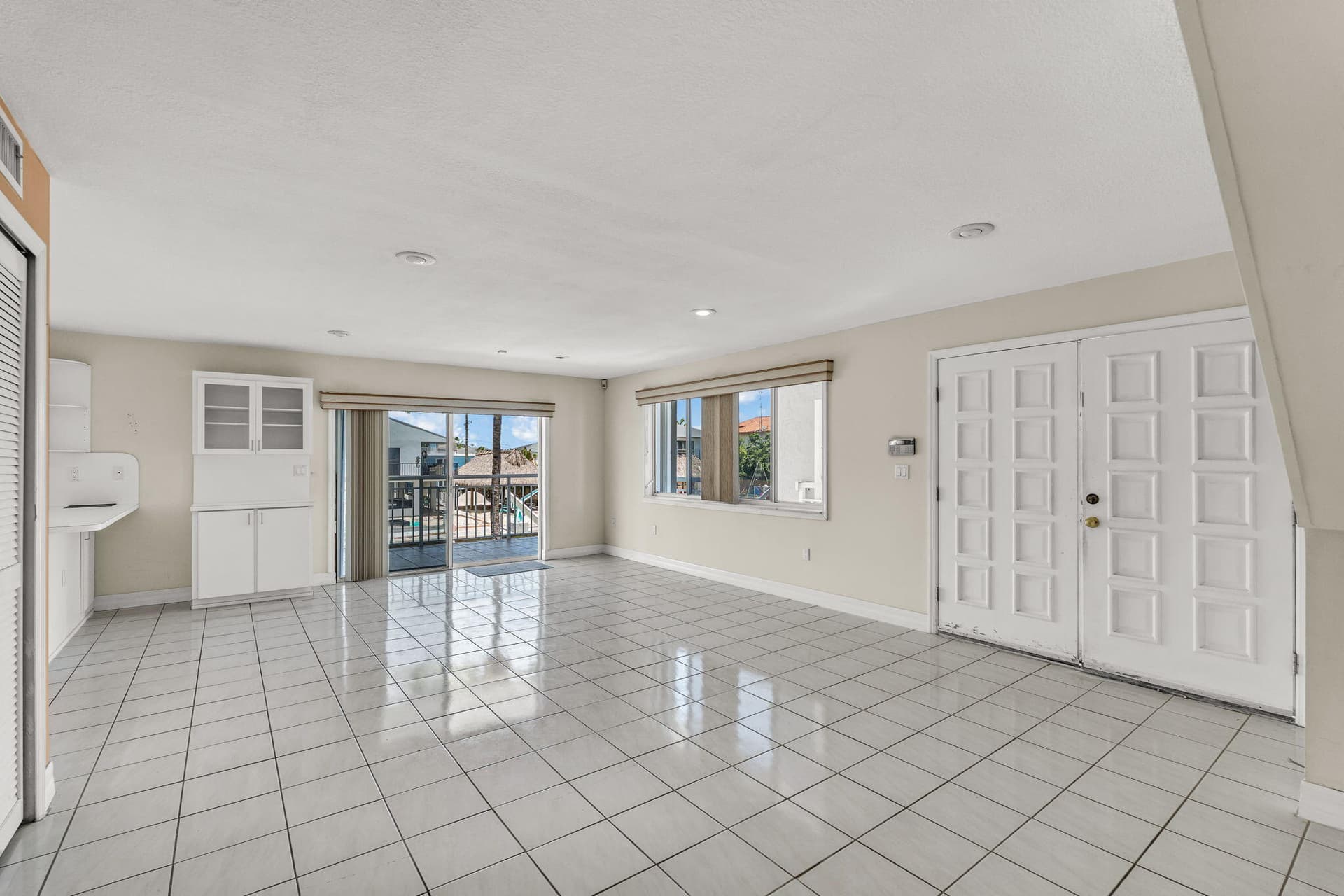 807 Bonito Lane photo 14