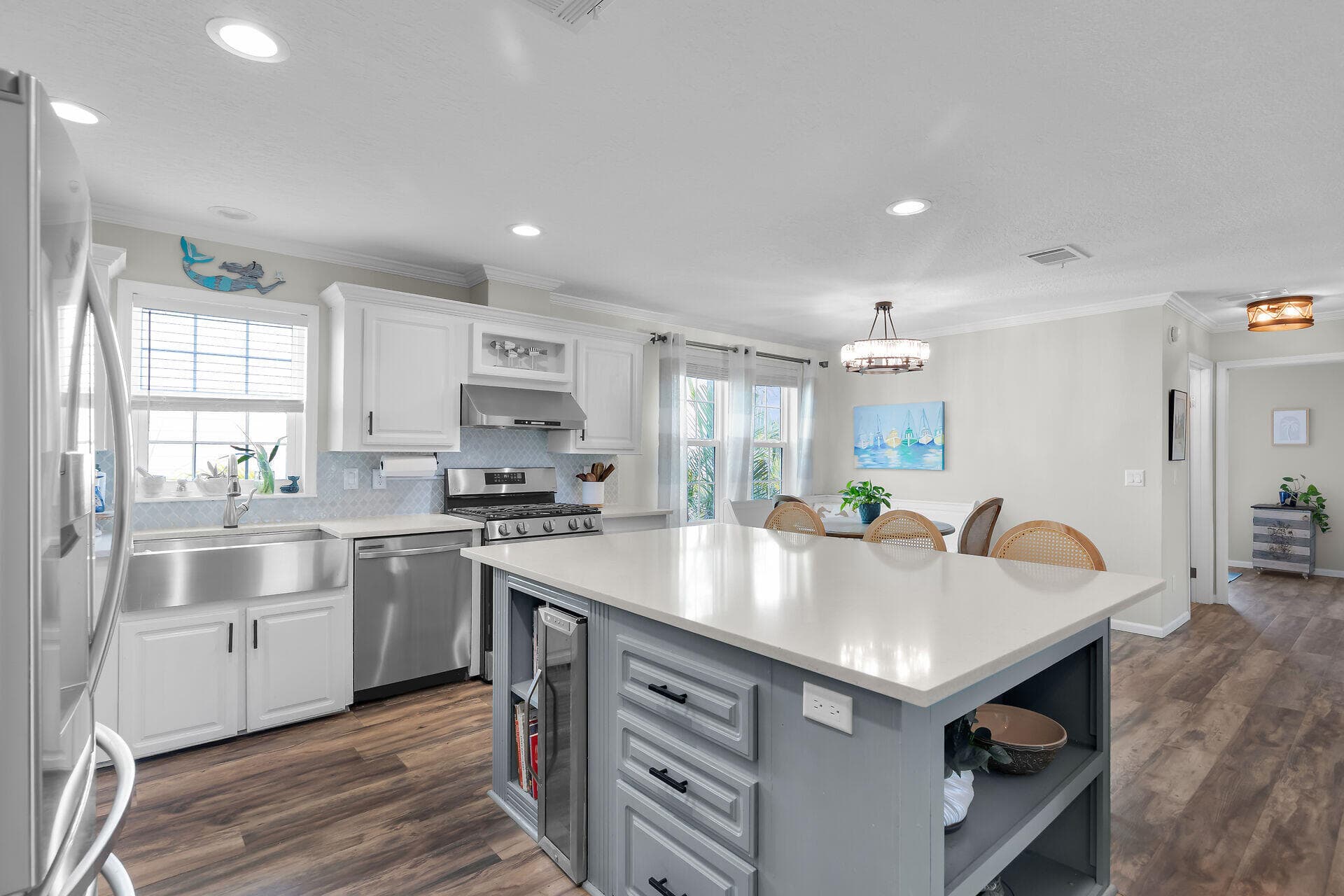 99 Palm Drive photo 16