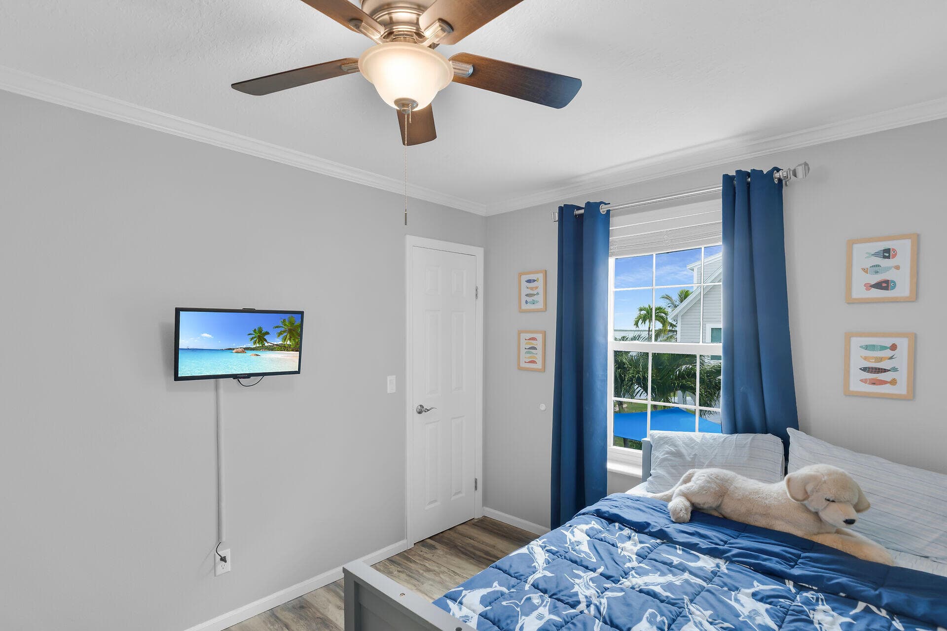 99 Palm Drive photo 24